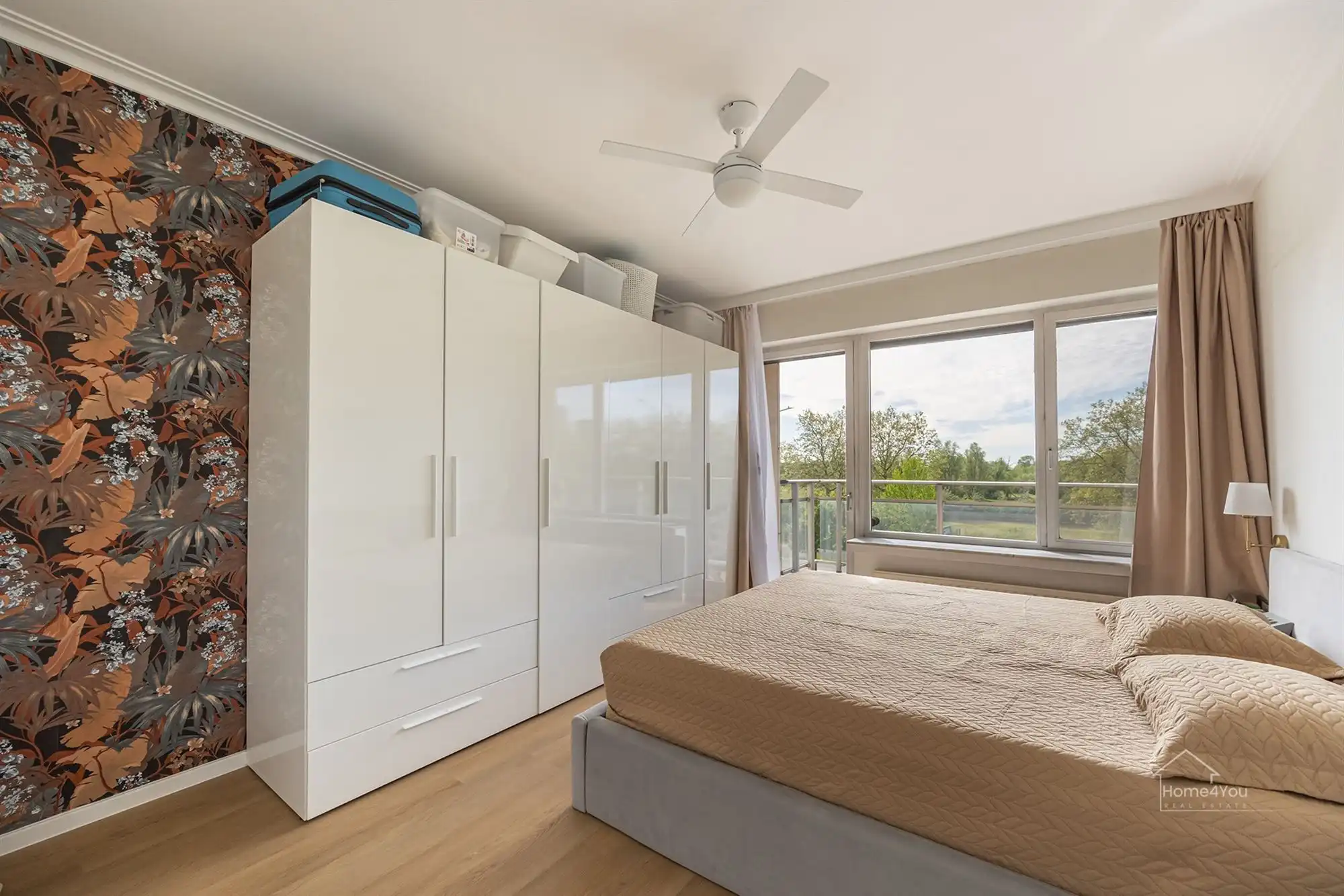 Instapklaar en lichtrijk appartement met 3 slaapkamers foto 19