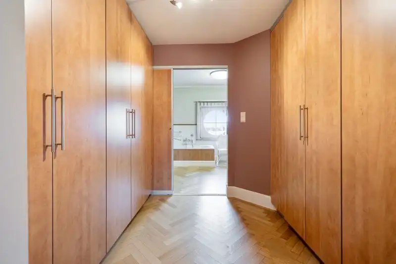 Luxueuze, halfopen bebouwing met 3 slaapkamers, inpandige garage en een prachtige tuin foto 29