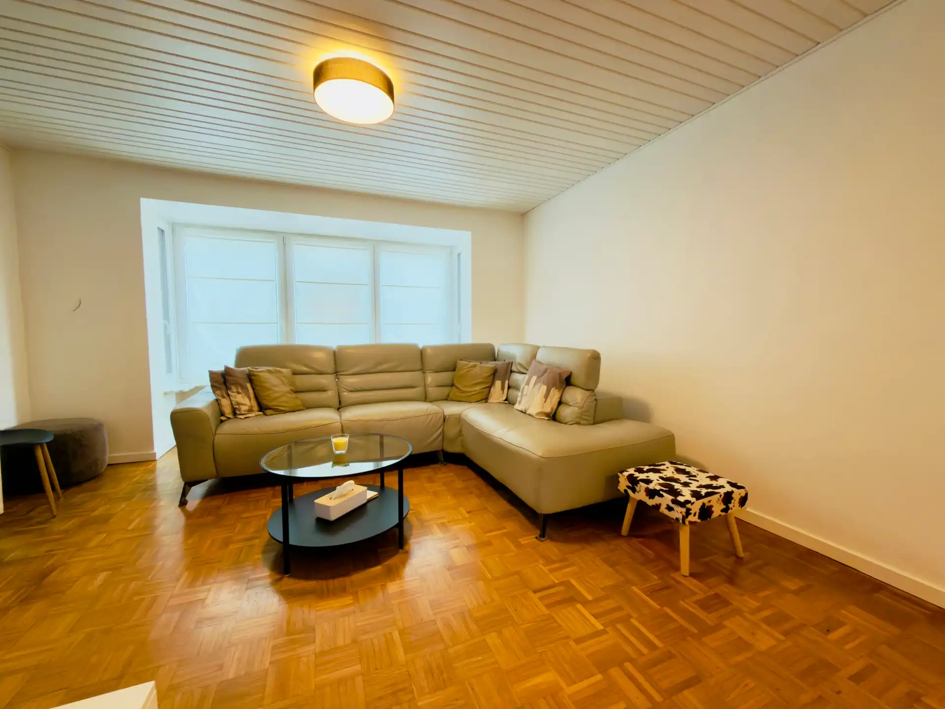 DE PANNE – Instapklare gerenoveerde woning met 4 slpk., grote garage, op wandelafstand van zee, bos en tram.  foto 15
