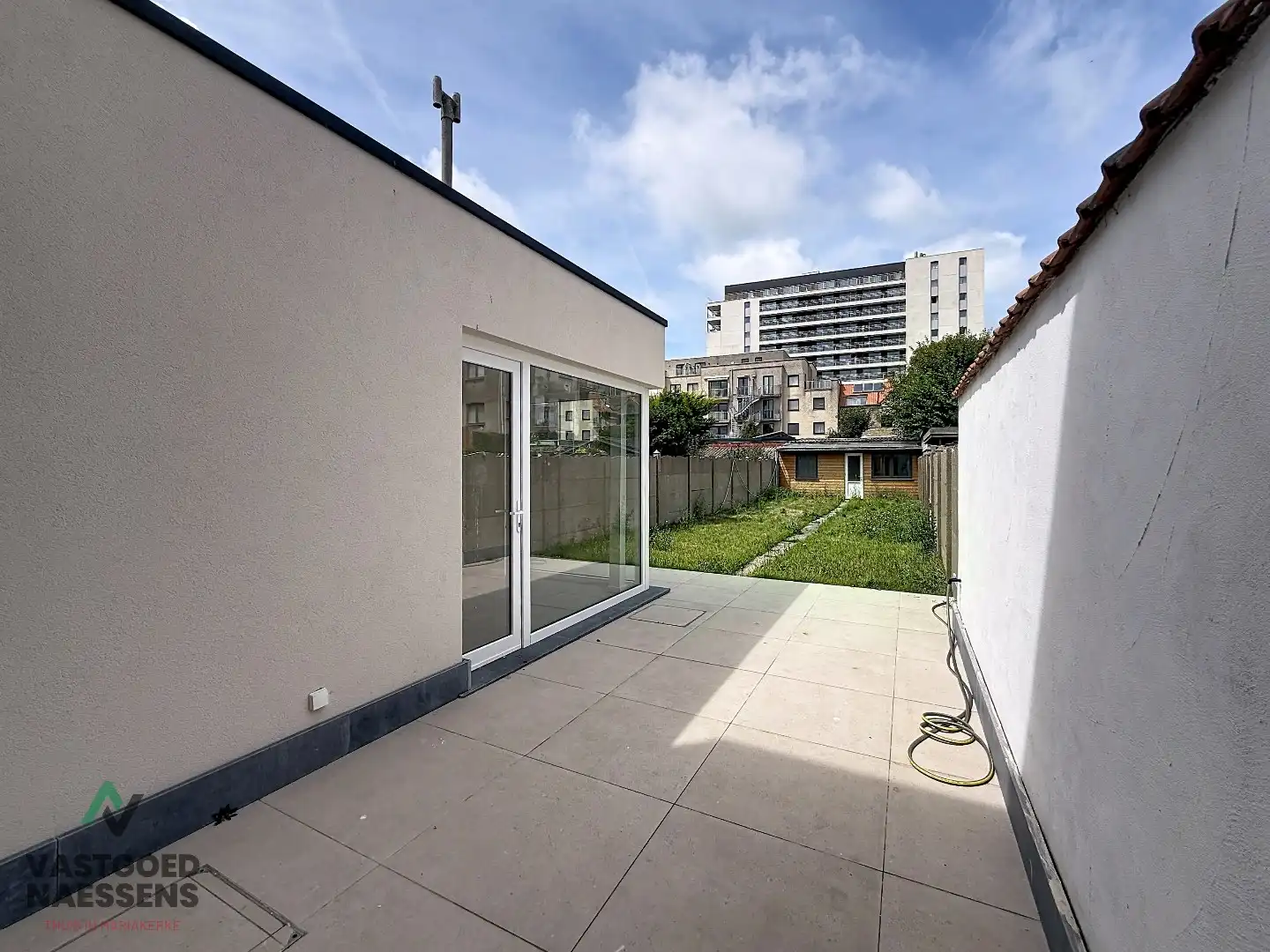 VOLLEDIG GERENOVEERDE 5 SLPK WONING – 2 BADKAMERS – ZONNIGE ZW-TUIN foto 11