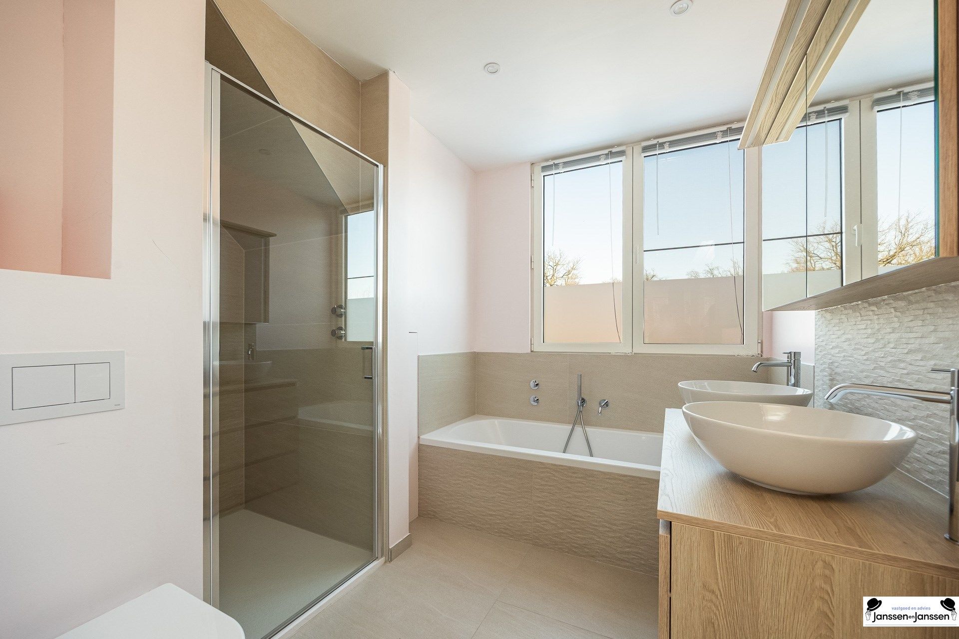 Mooie ruime woning met EPC B in gewilde wijk in Schoten foto 20