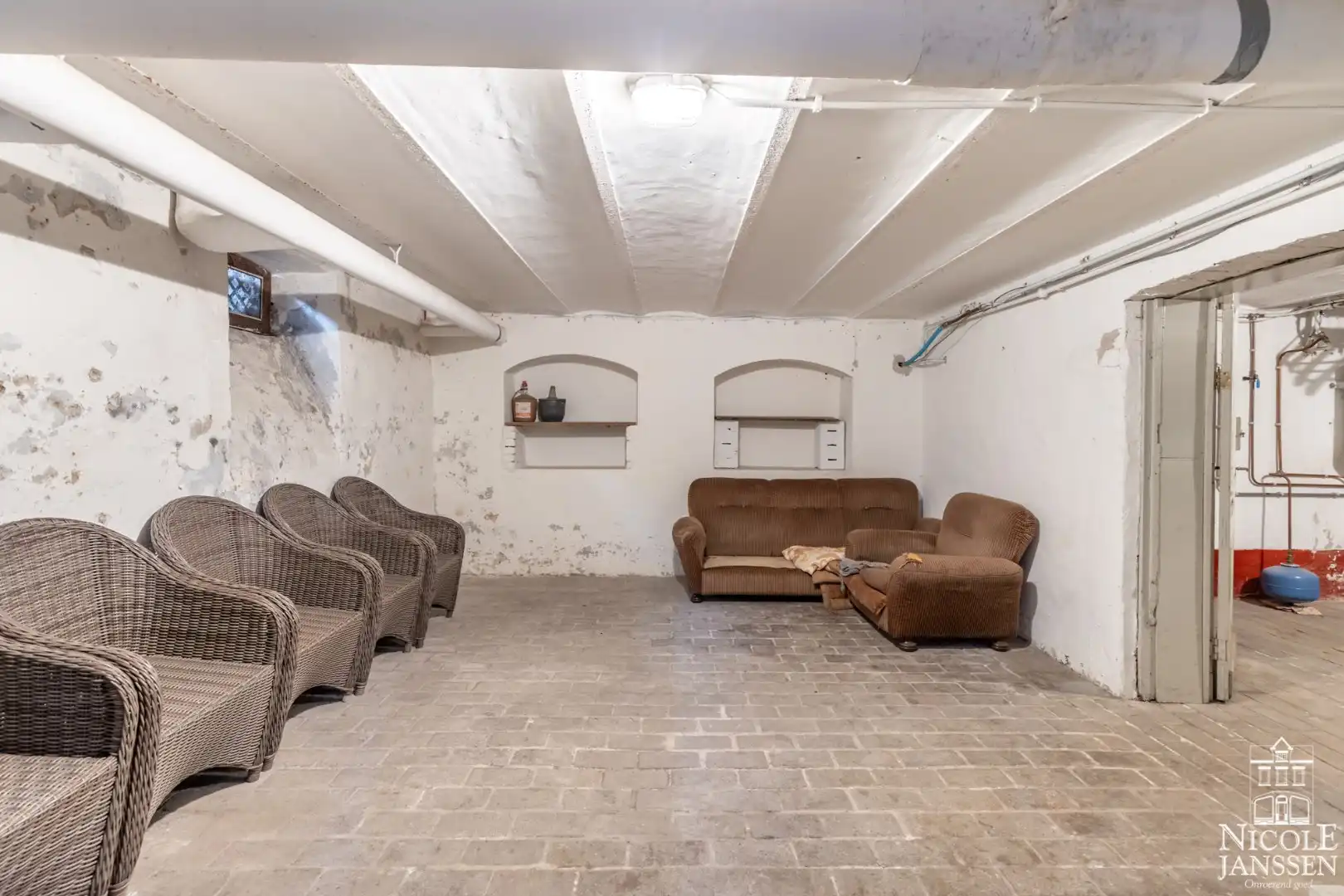 Authentiek herenhuis met conciërgewoning foto 35