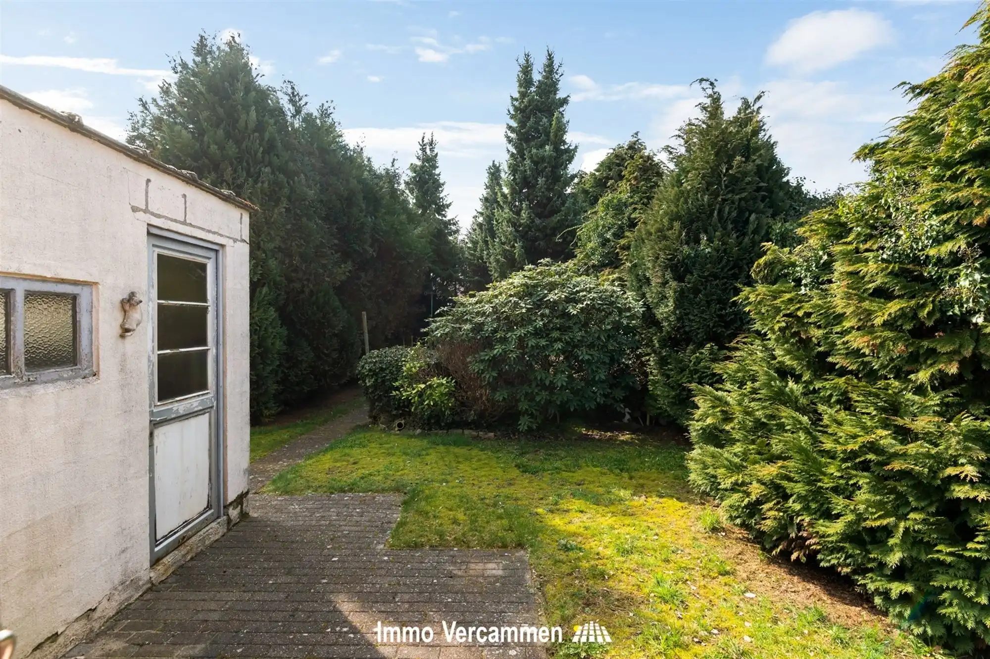 Te renoveren gezinswoning, uiterst gunstig gelegen te Sint-Katelijne-Waver foto 16