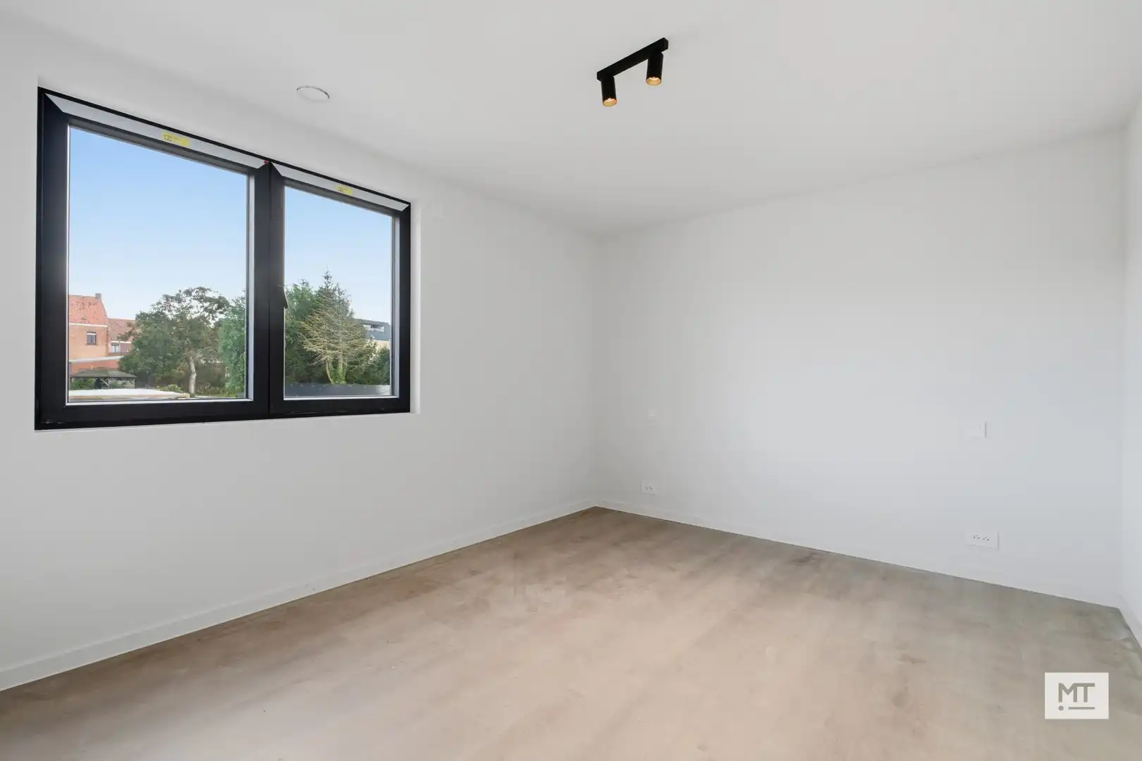 Alleenstaande nieuwbouwwoning met 3 slaapkamers, tuin en carport in Beselare foto 13
