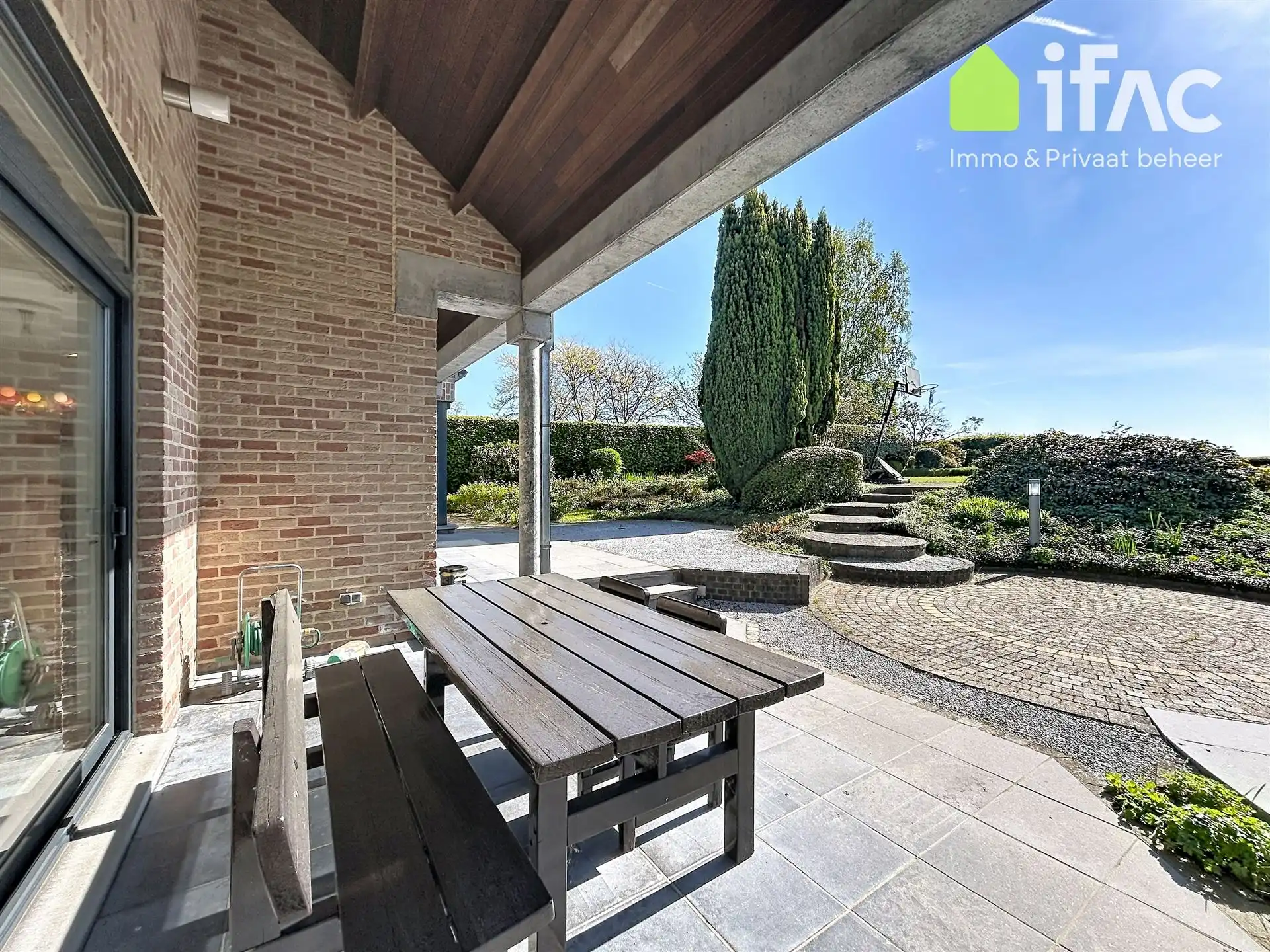 Ruime en energiezuinige villa op toplocatie foto 5