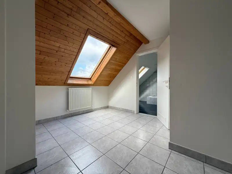 Leuk duplex-app. met 2 slaapkamers, terras en parking foto 9