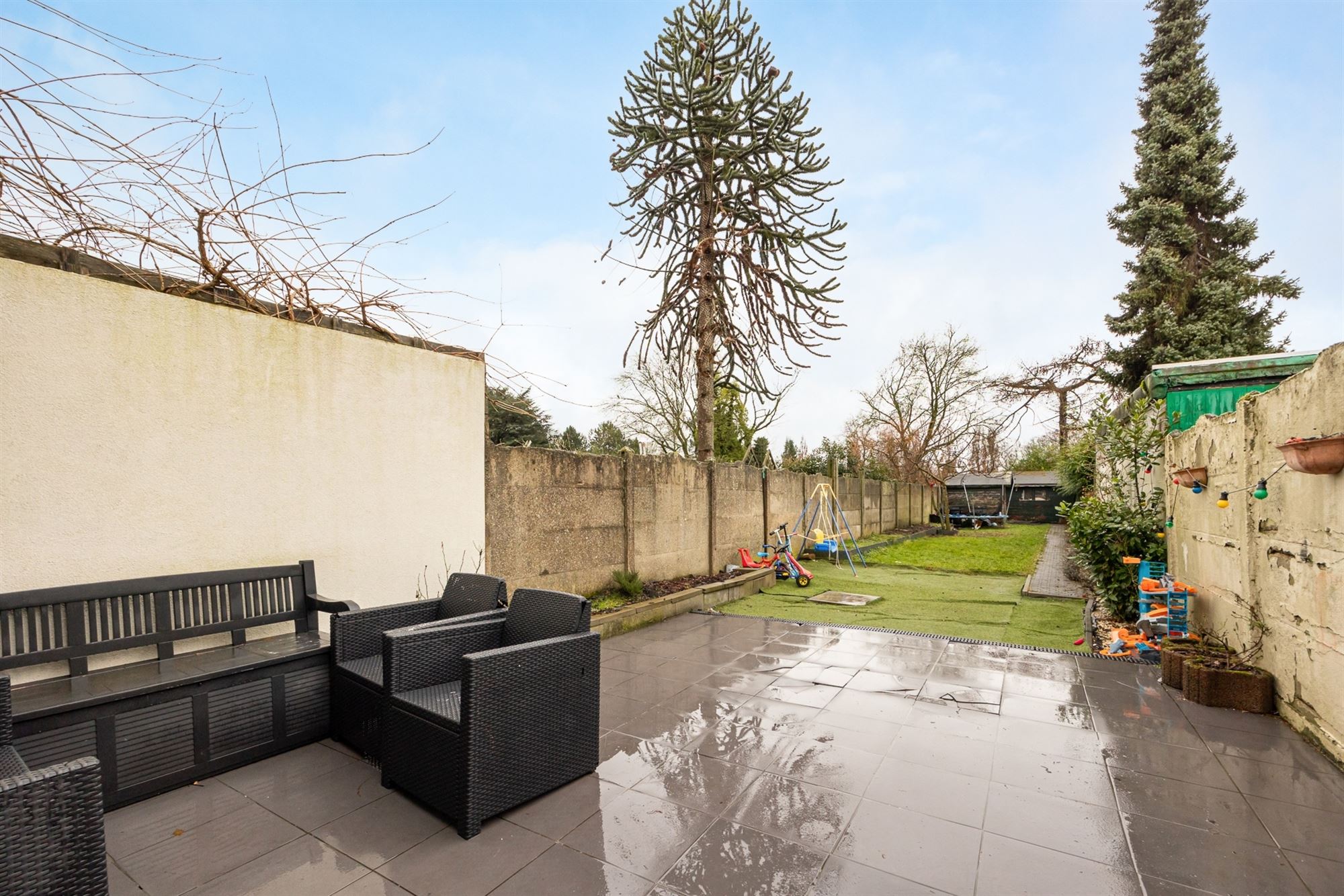 Op te frissen woning met 4 slpk en Z-tuin foto 22