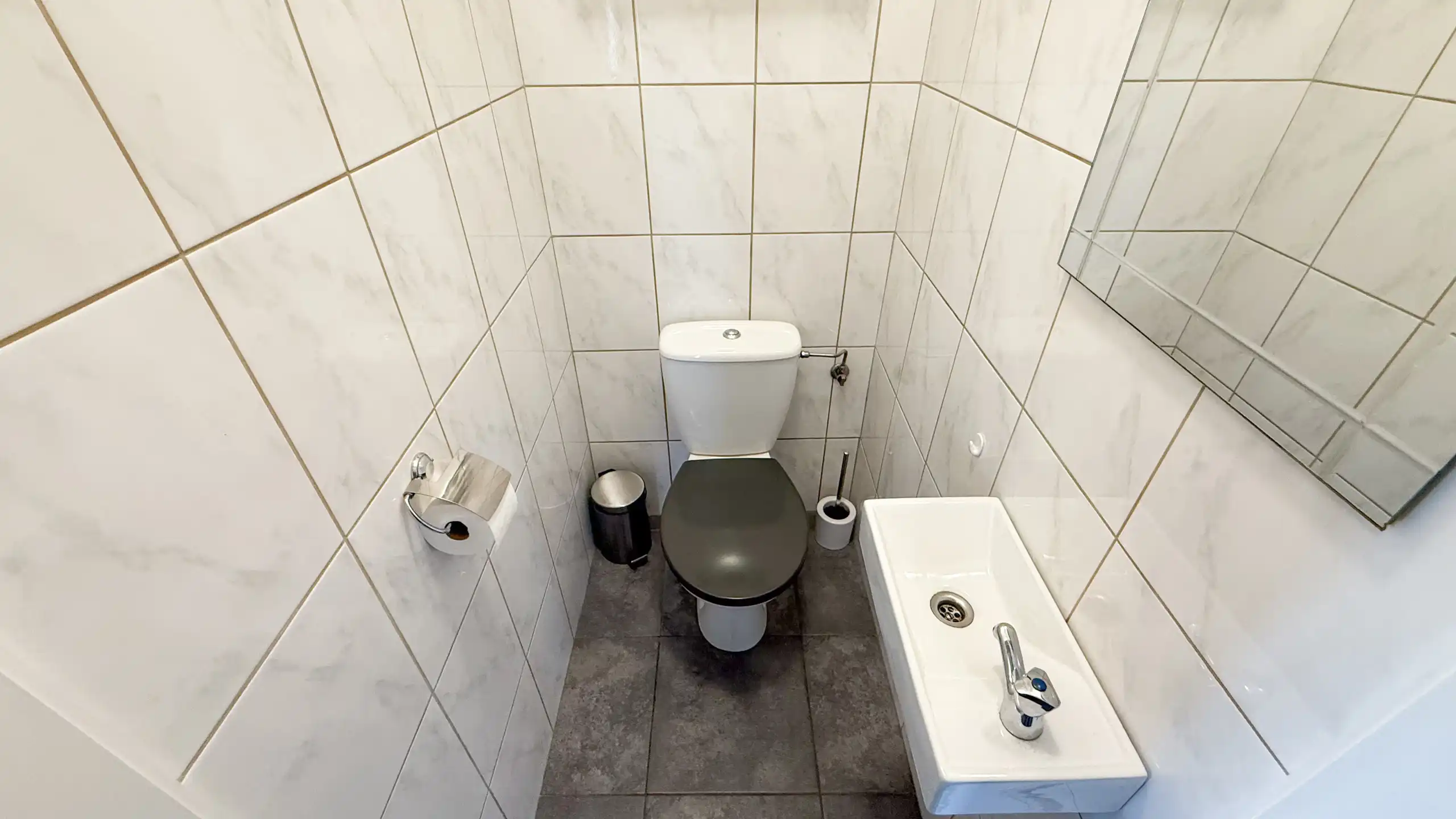 Ruim appartement van 105m² met terras en parking en EPC B! foto 24