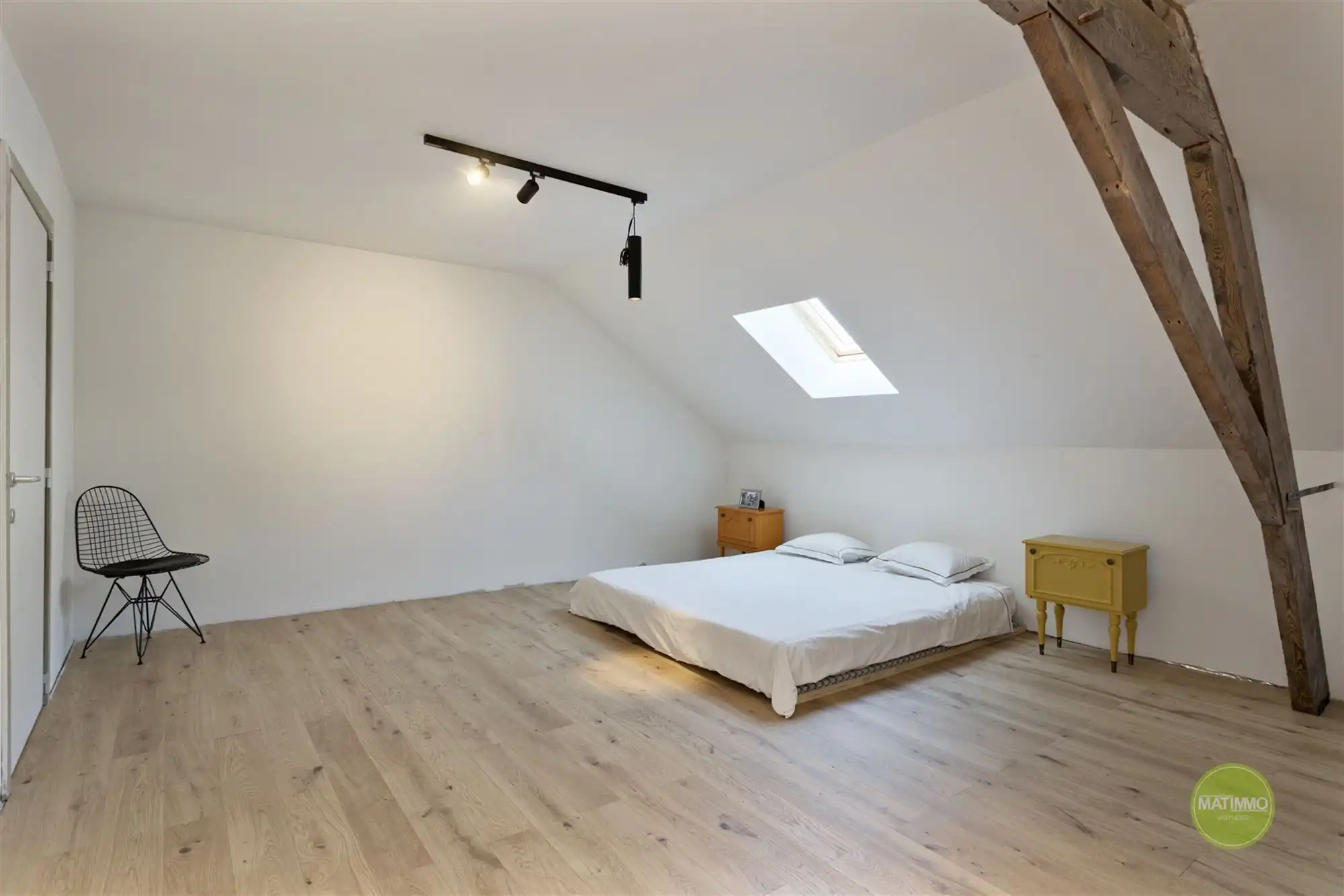 Authentiek handelspand in het hart van Mol foto 35