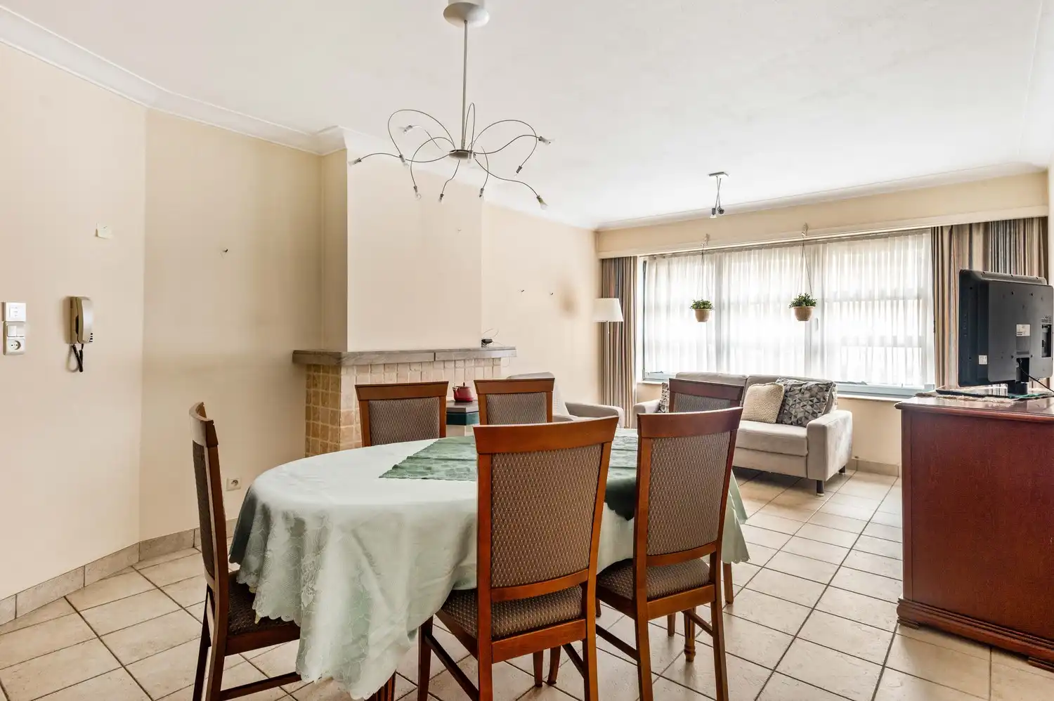 Instapklaar gelijkvloers appartement met zonnige tuin op rustige ligging in Deurne. foto 5