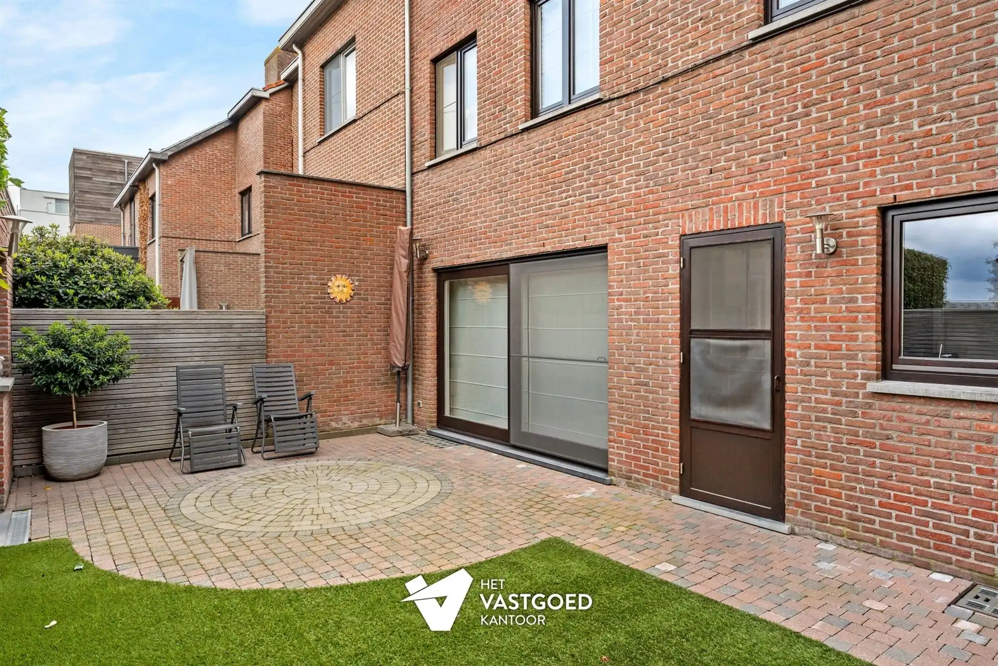 PERFECT ONDERHOUDEN STADSWONING (174M²) MET 5 SLAAPKAMERS EN AANPALENDE GARAGE foto 23