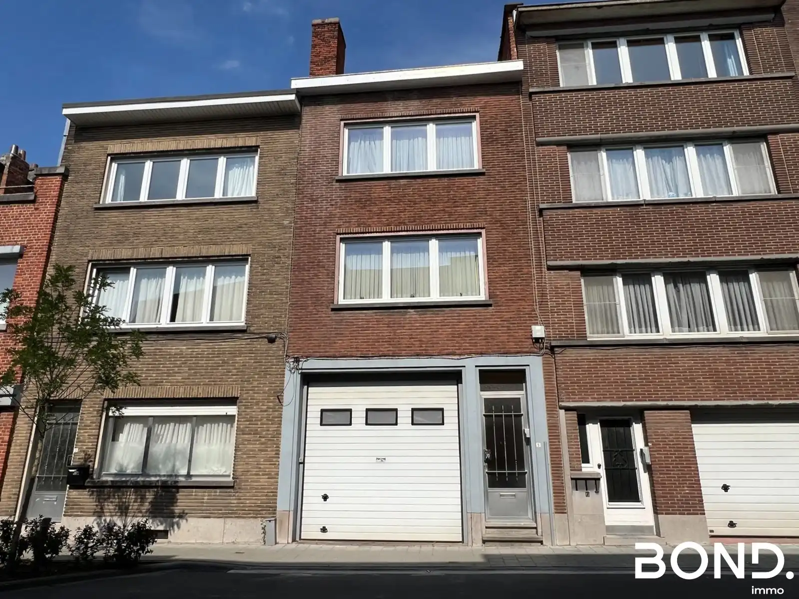 Rijwoning met twee slaapkamers op toplocatie in Leuven foto {{pictureIndex}}