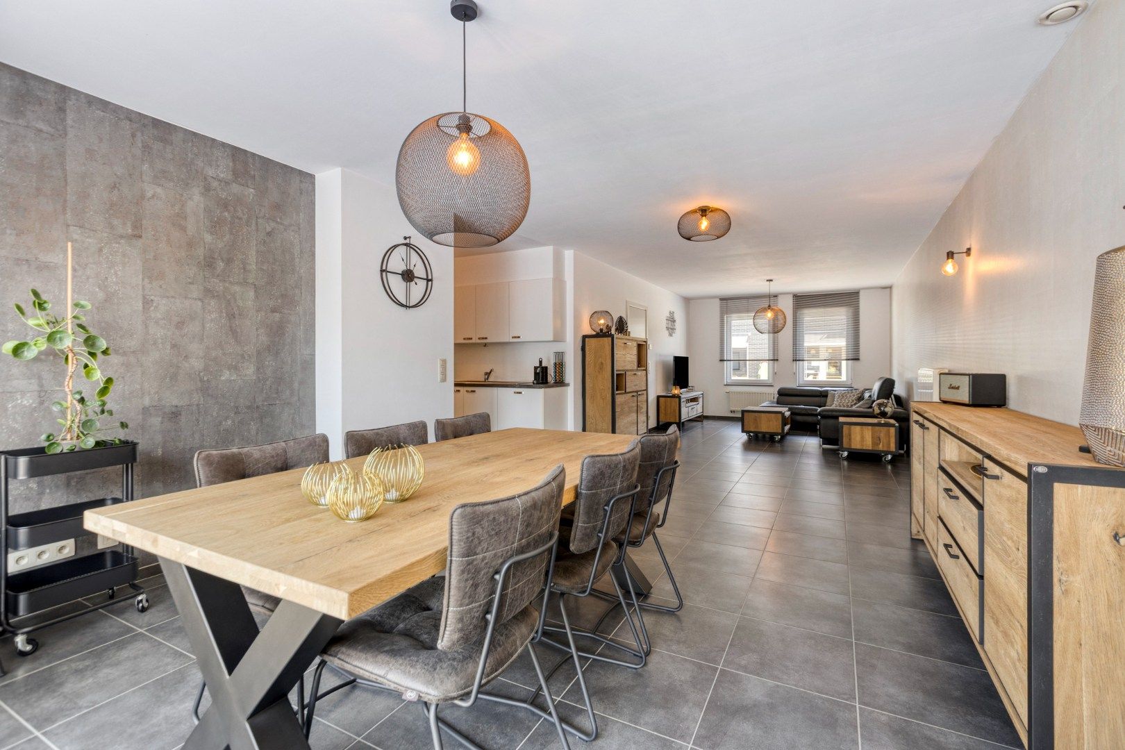 Recente woning in Balen - Olmen met dubbele garage !  foto {{pictureIndex}}