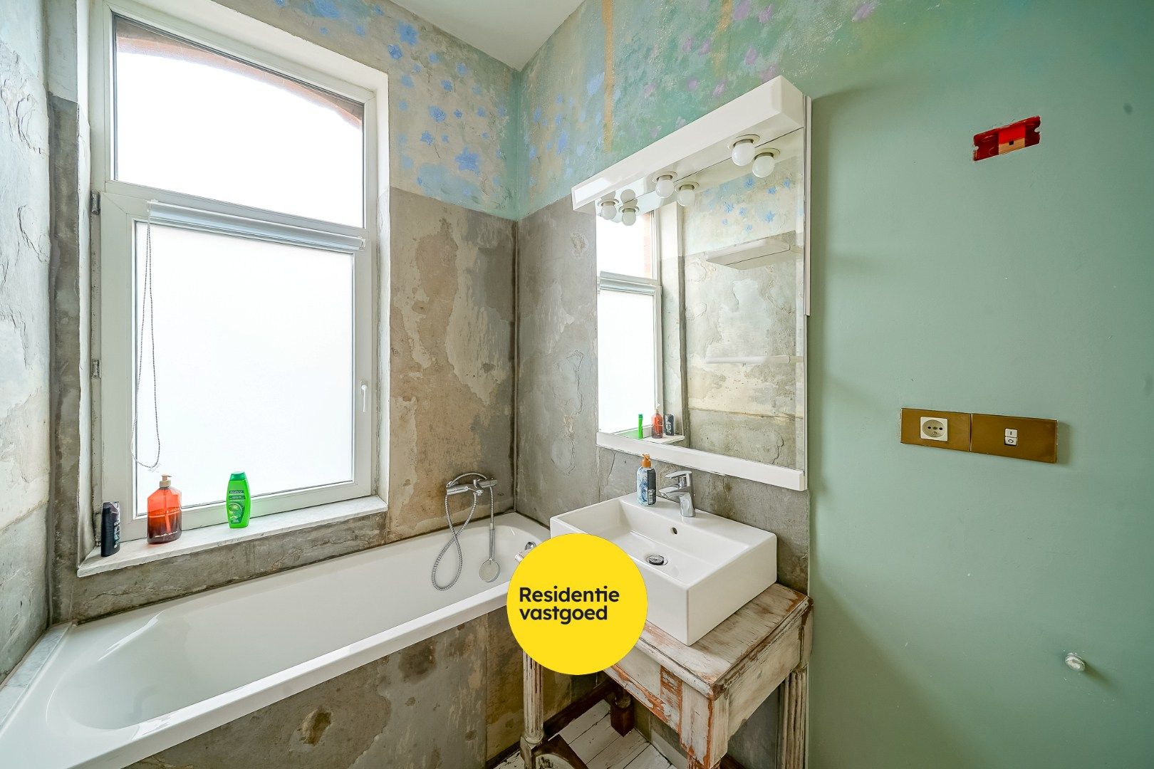 Unieke en karaktervolle hoekwoning te Raversijde foto 11