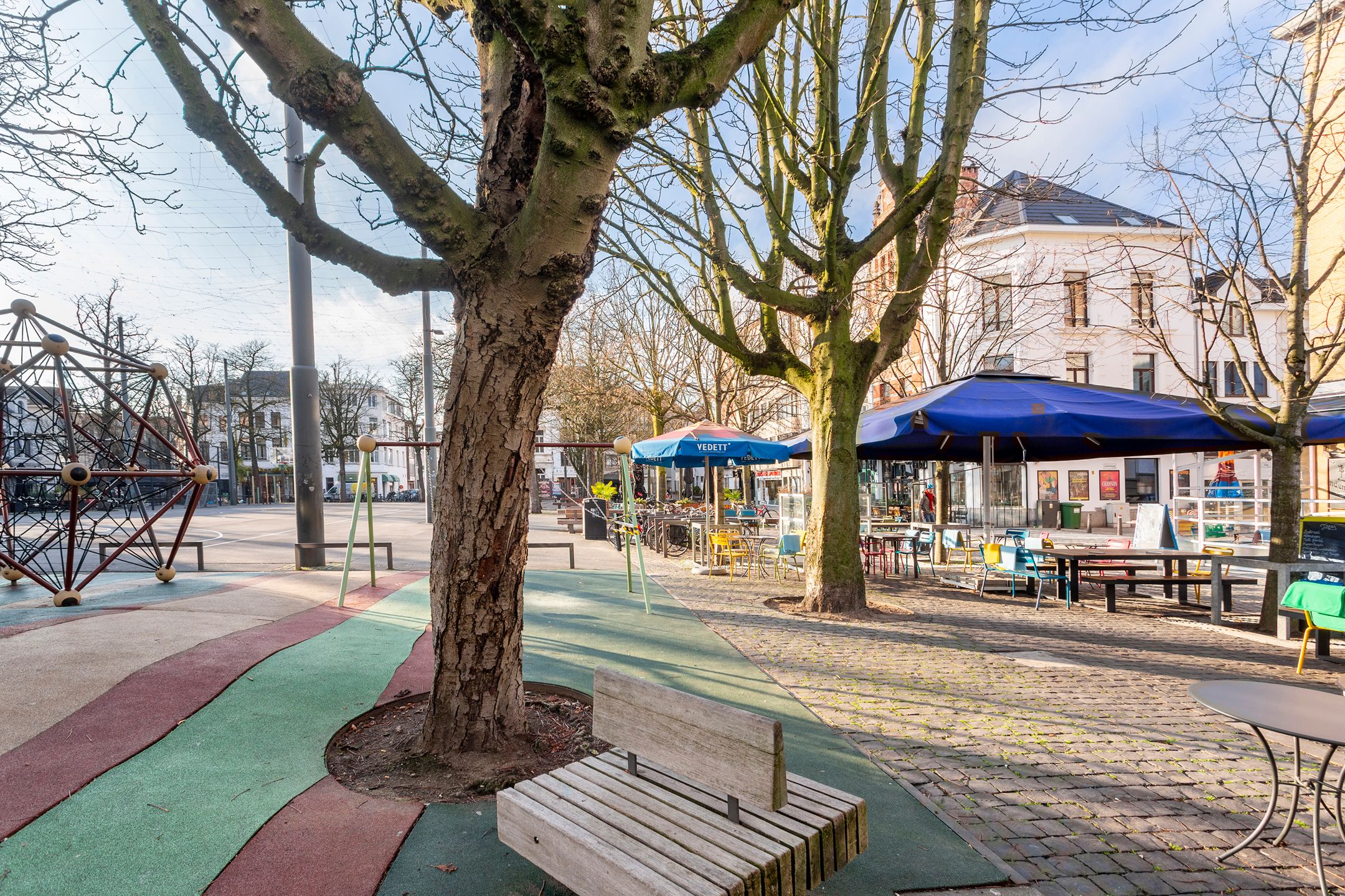 prachtig historisch herenhuis met 5 slpks op hippe Zurenborg foto 26