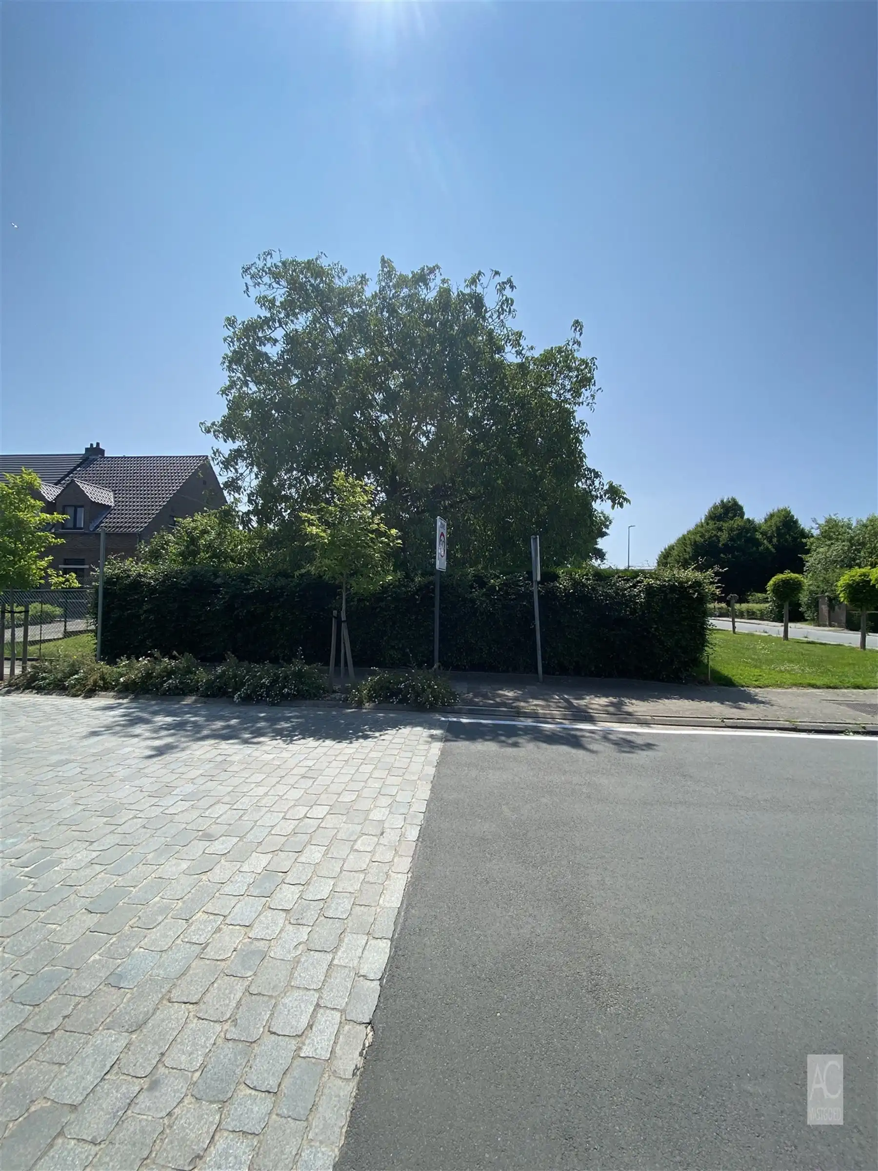 Bouwgrond op toplocatie voor open bebouwing foto 3