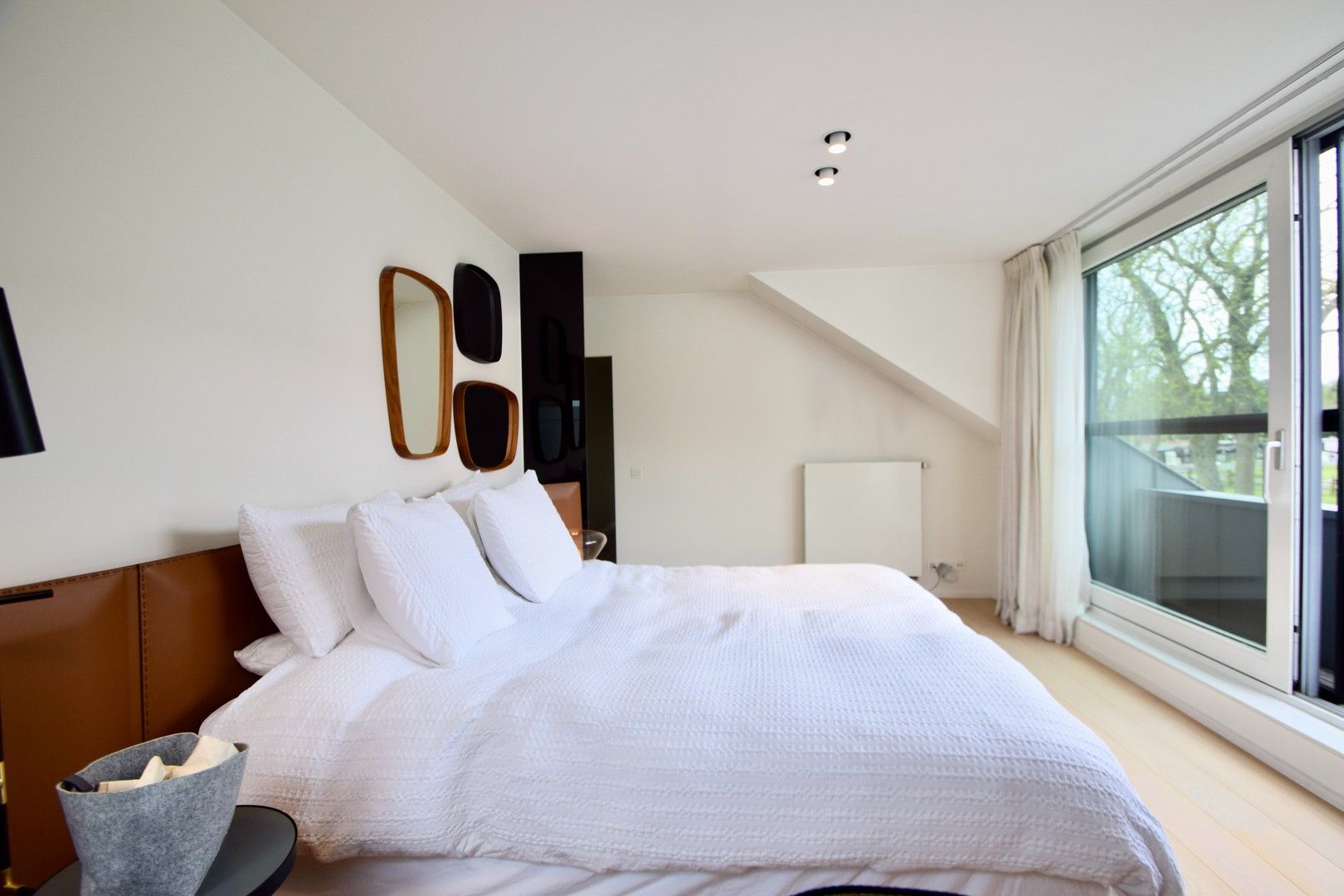 Uitzonderlijke eigendom met een uniek open zicht op de Hazegraspolders, vlakbij het Oosthoekplein. foto 20