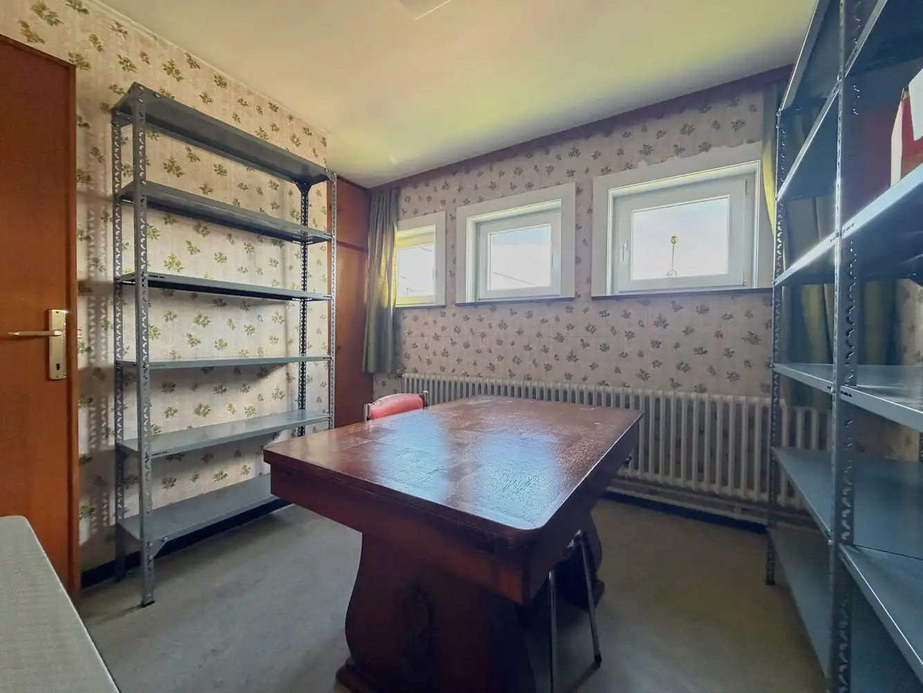Unieke, uitzonderlijk ruime gezinswoning + tuin  (1589m²) foto 12