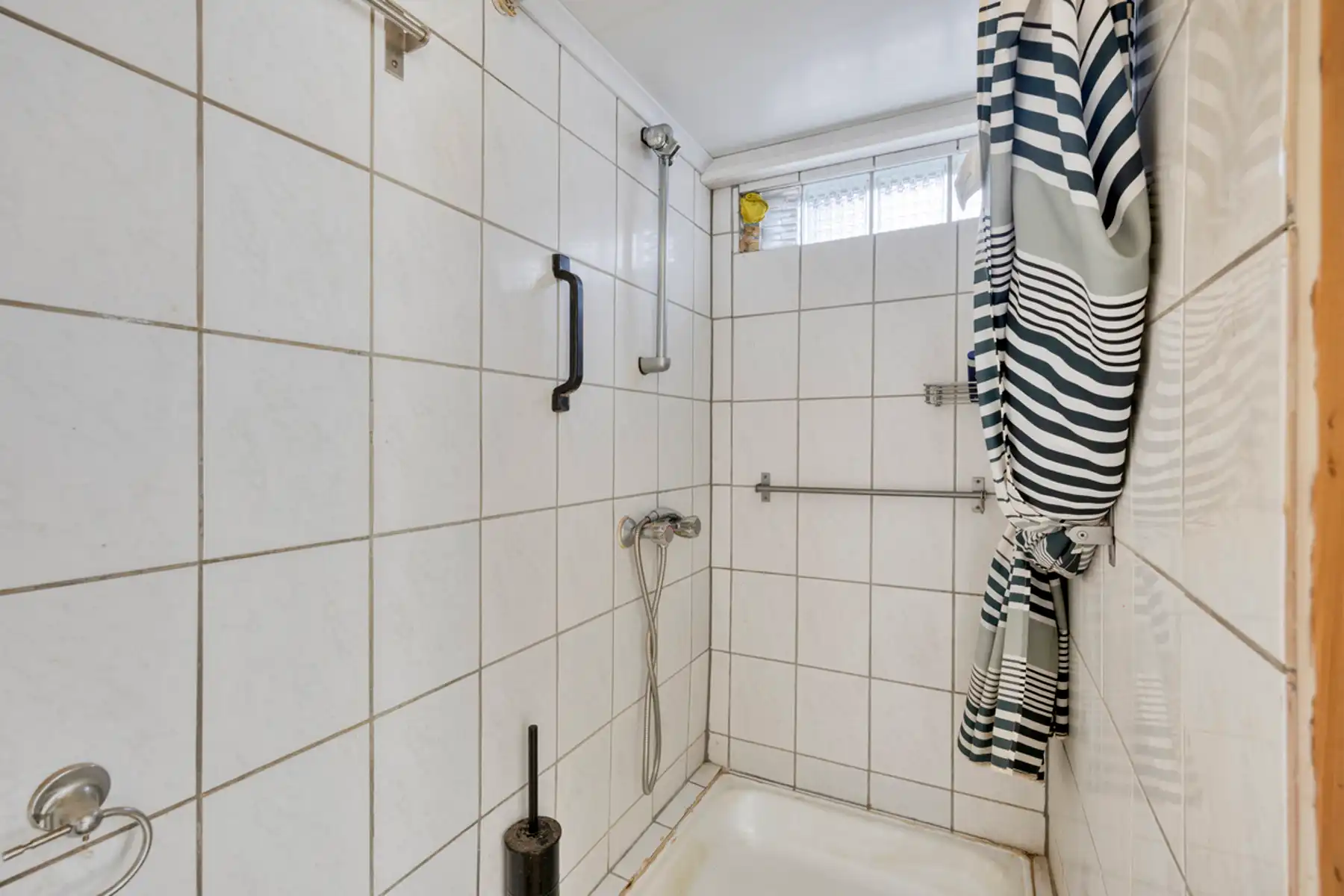 Te renoveren starterswoning  in Mechelen foto 12