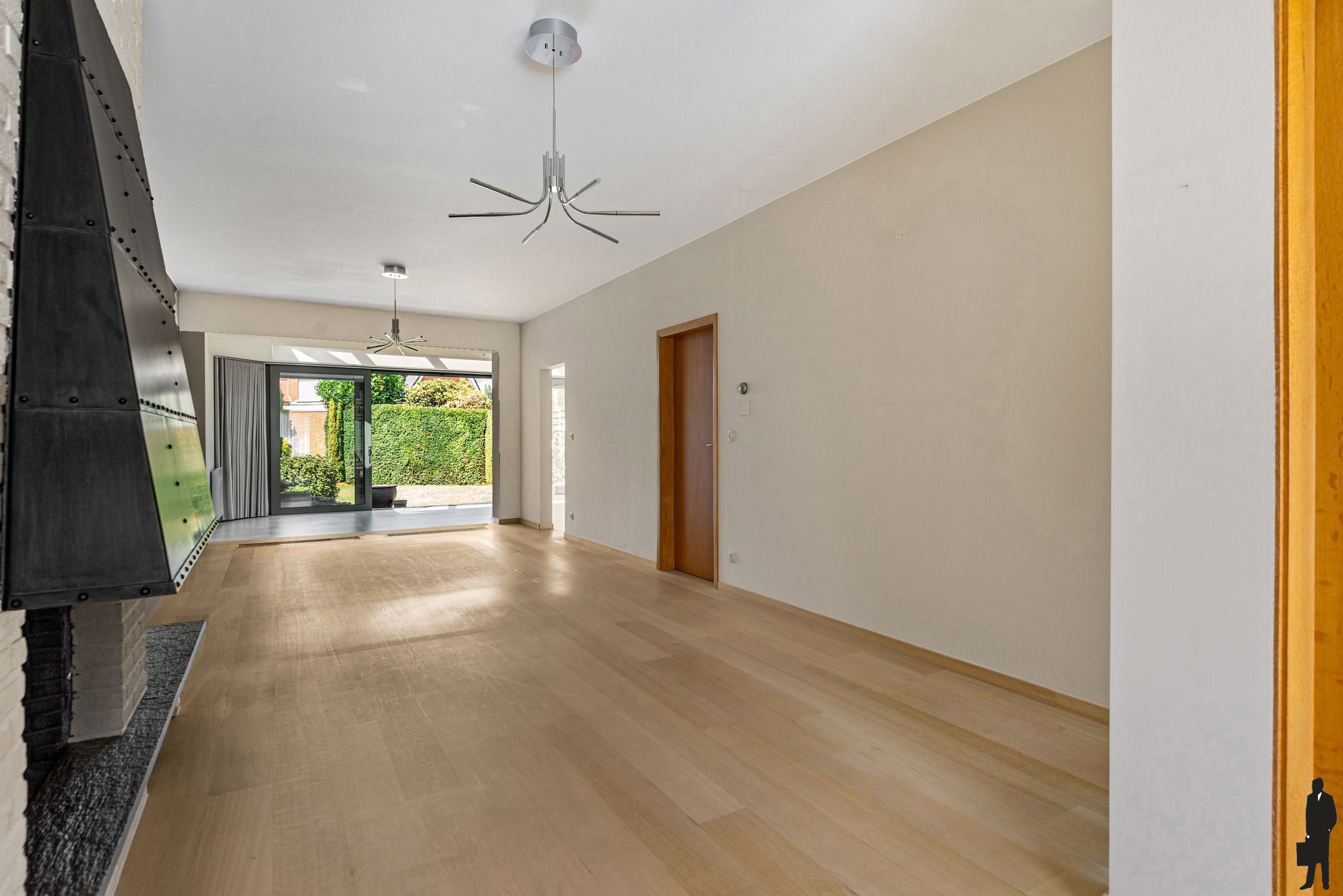 Charmante woning met leuke tuin in centrum van Boechout foto 6