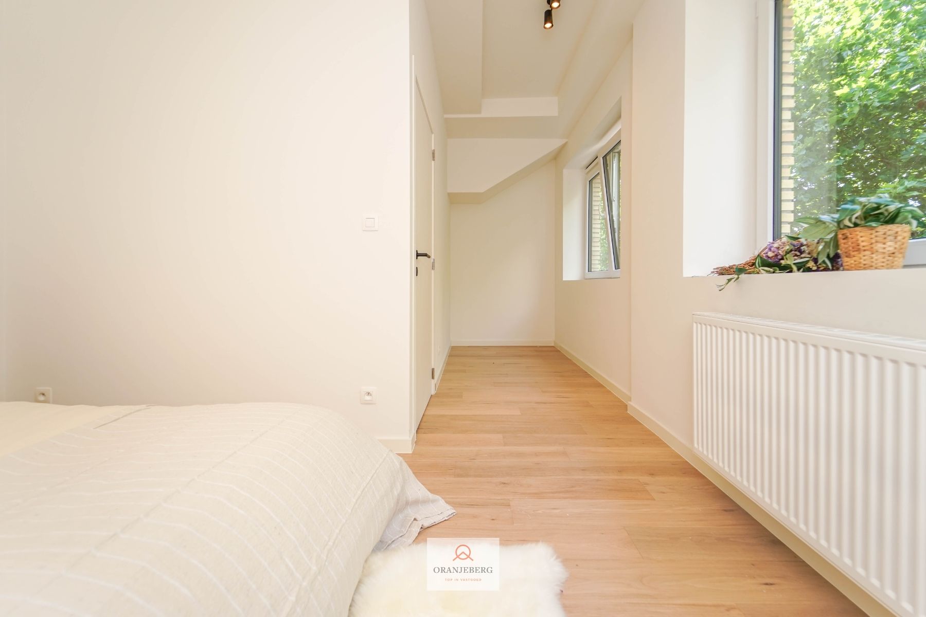 Gerenoveerd penthouse met zonnig terras in Gent foto 15