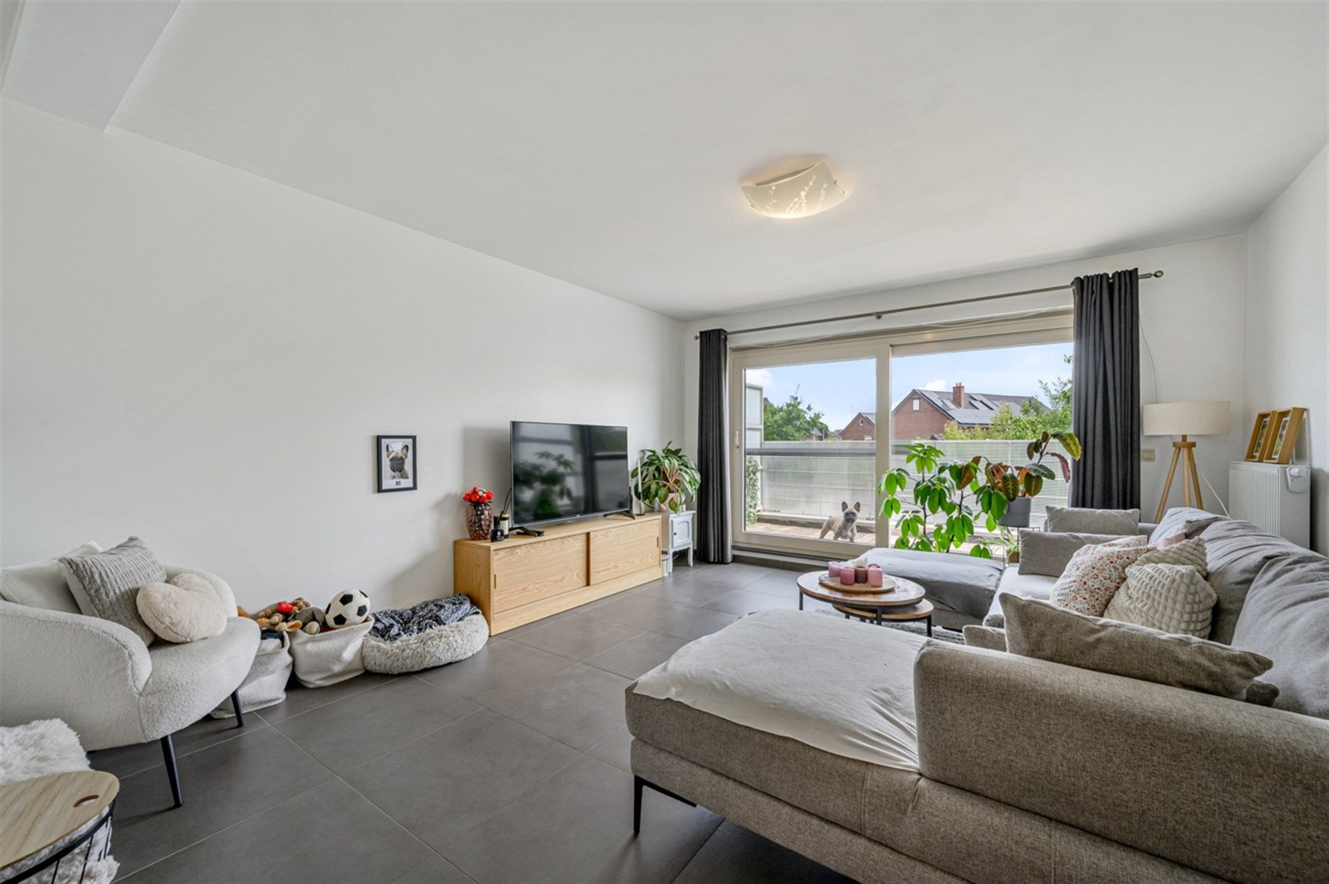 Stijlvol duplex-appartement met 3 slaapkamers in Denderleeuw – op wandelafstand van het station foto 4