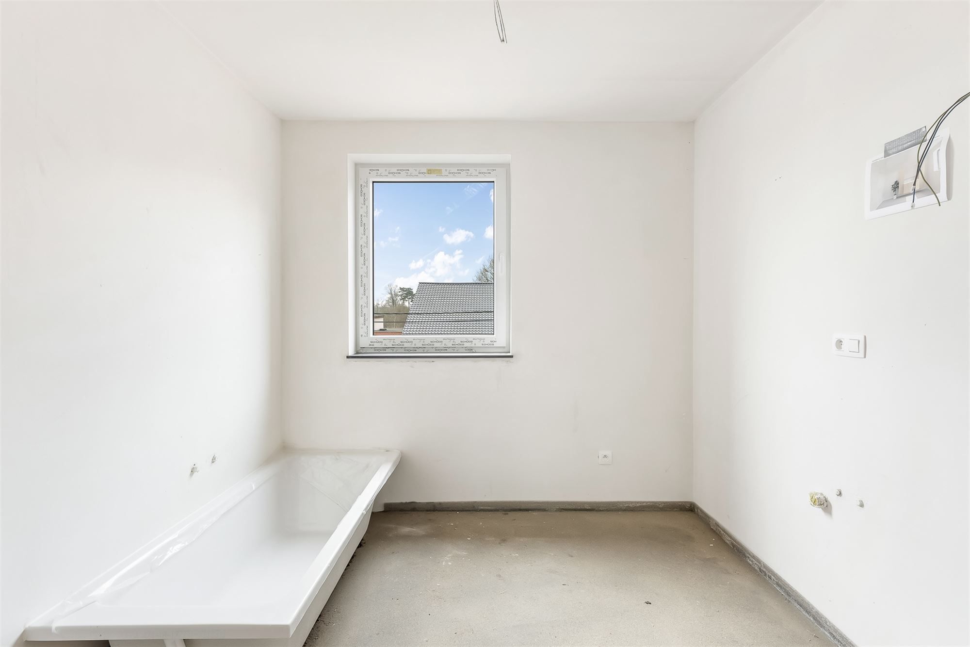 VOLLEDIG AFGEWERKTE NIEUWBOUWWONING IN DOODLOPENDE STRAAT foto 22