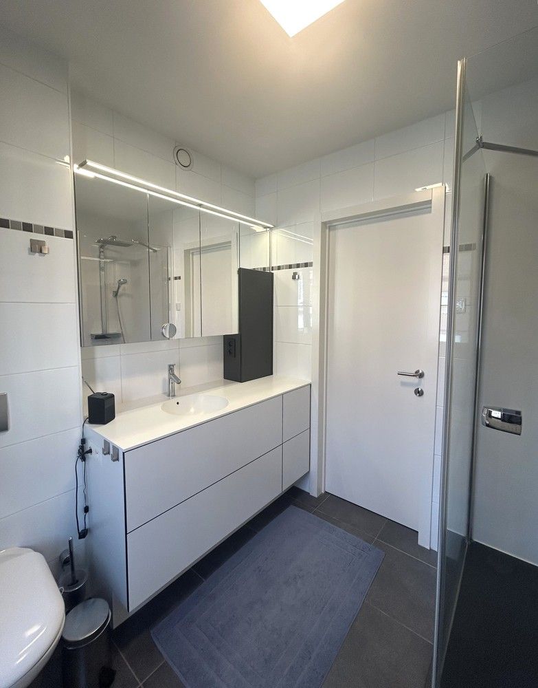 Luxueus afgewerkt appartement met terras en autostaanplaats nabij Sluispark foto 19
