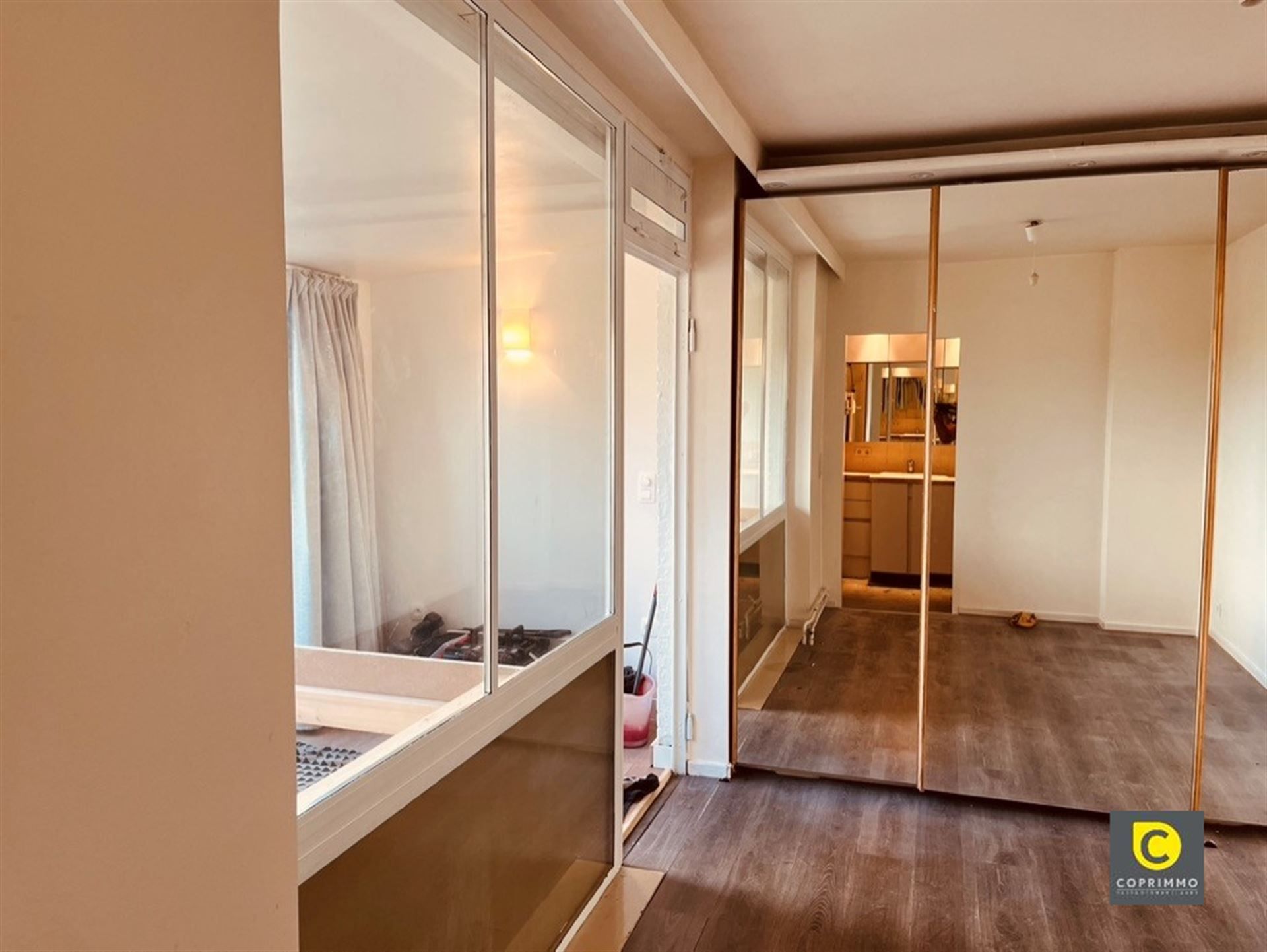 Instapklaar dakappartement met ruim terras! foto 13