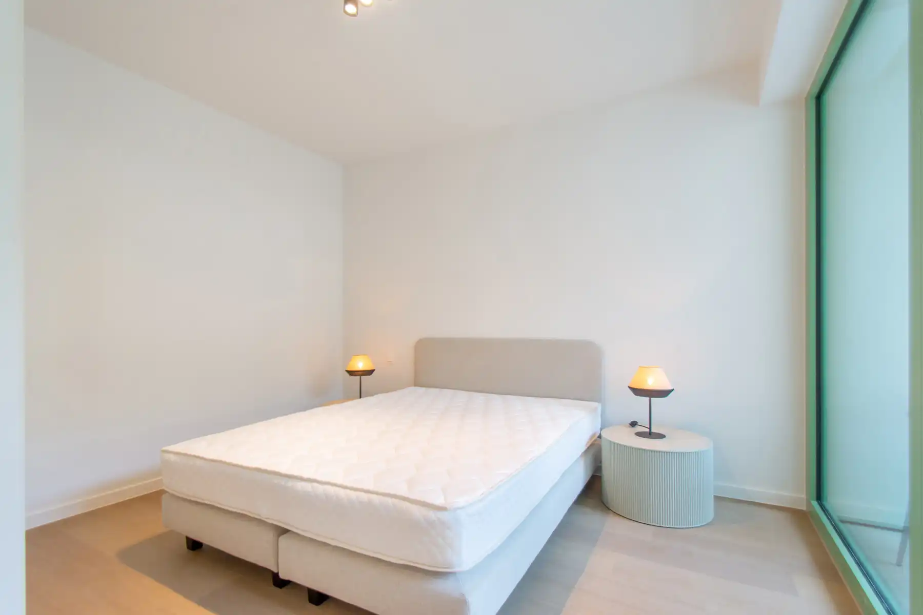 Prachtig gemeubeld 1- kamer appartement met mooi terras foto 9