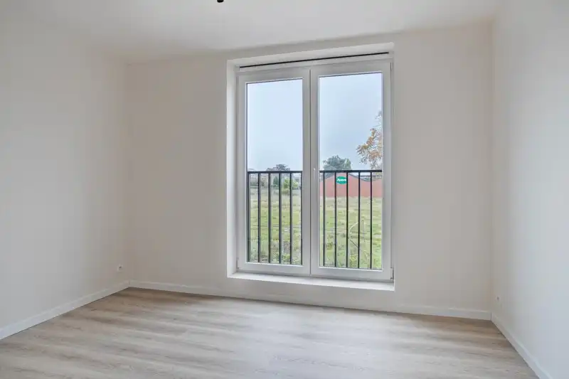 Prachtige, verrassend ruime nieuwbouwwoning met 3 slaapkamers én inpandige garage te koop in Dentergem! foto 15