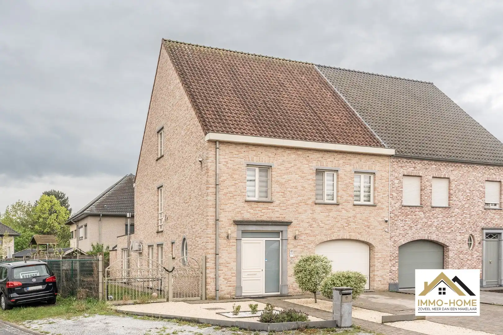 Stijlvolle gezinswoning aan de rand van Berlare foto {{pictureIndex}}