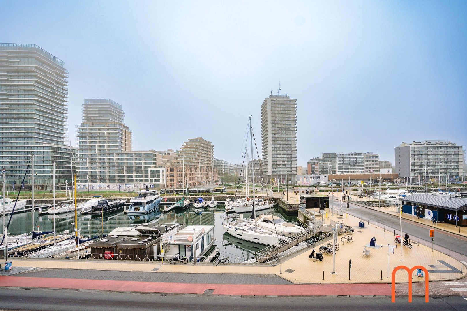 Prachtig gerenoveerd appartement met 2 slaapkamers te huur in Oostende foto 4