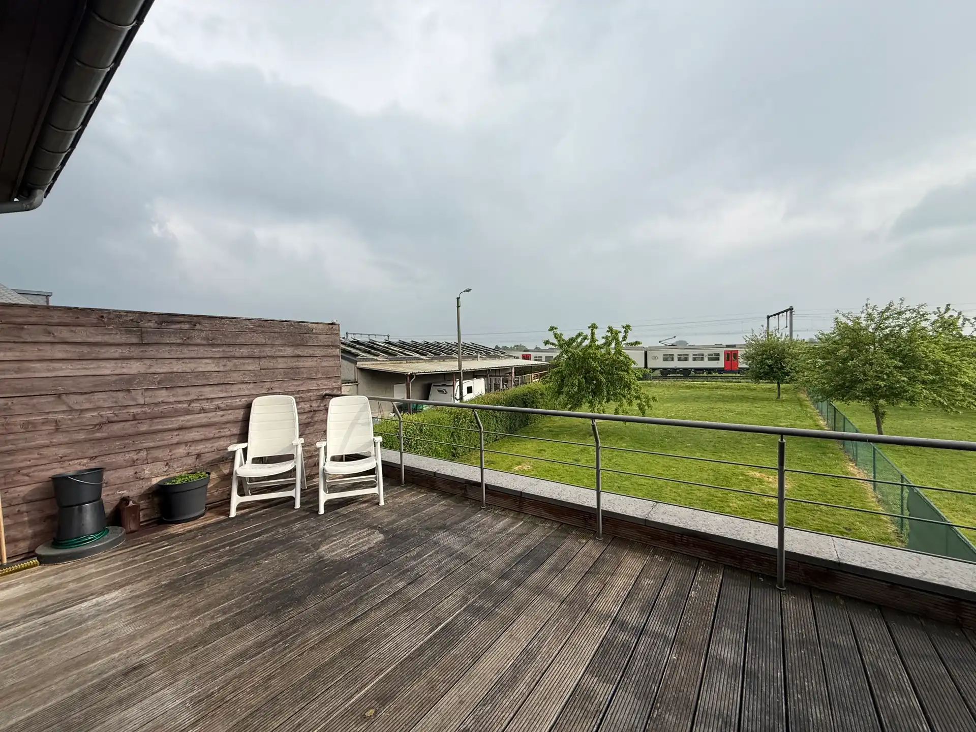 WICHELEN - Ruim duplexappartement met mooi terras. foto 9