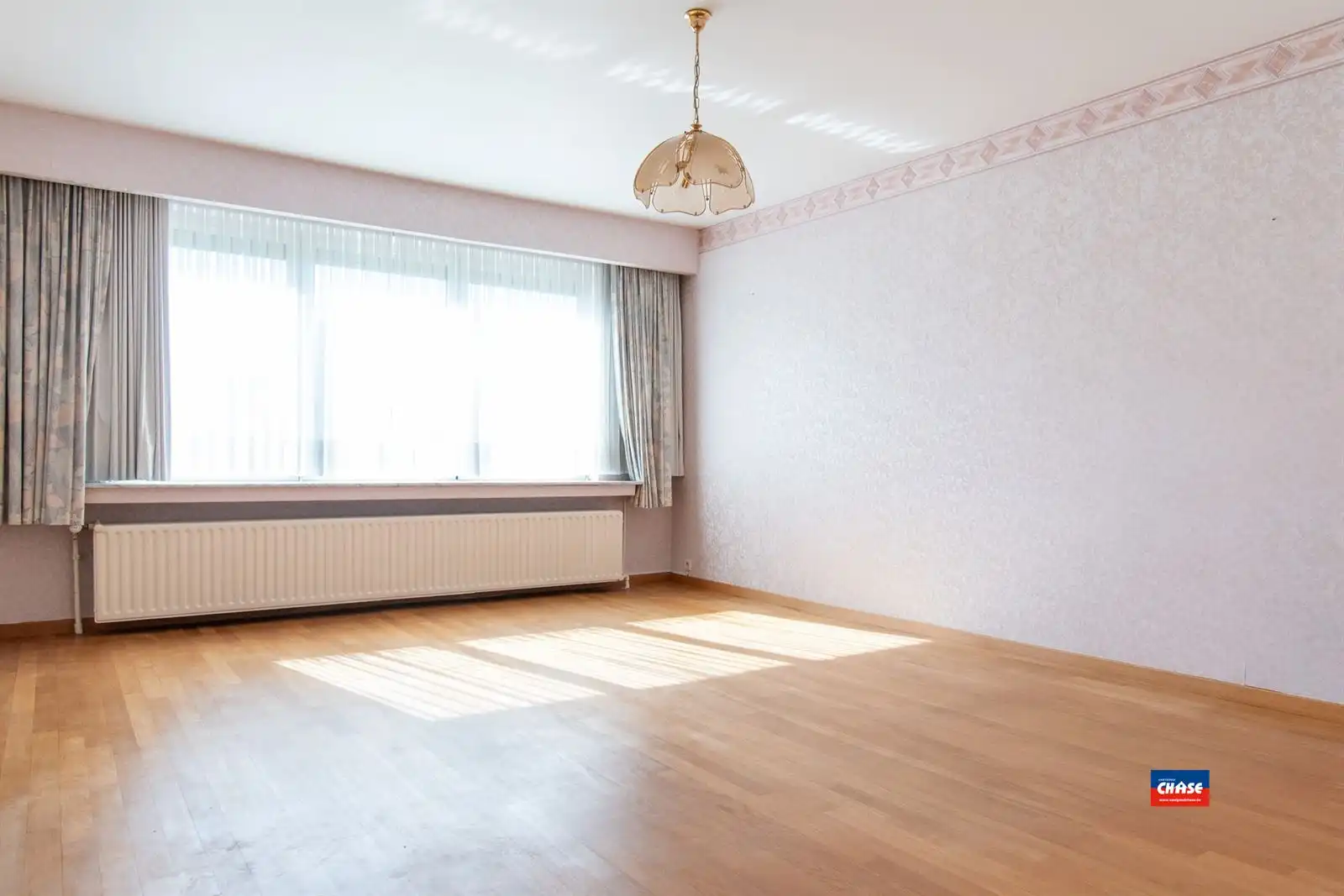 Ruim appartement met 3 slaapkamers, 2 terrassen en autostaanplaats foto 11