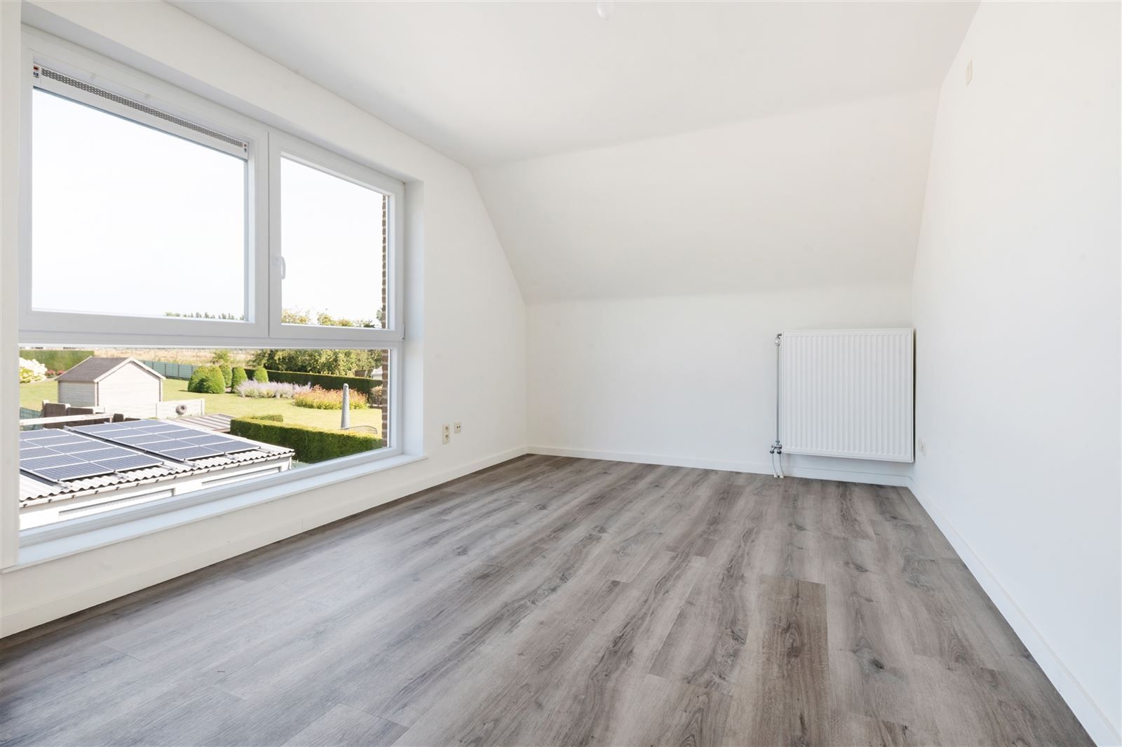 Instapklaar duplex-appartement te Oudenhove!  foto 20