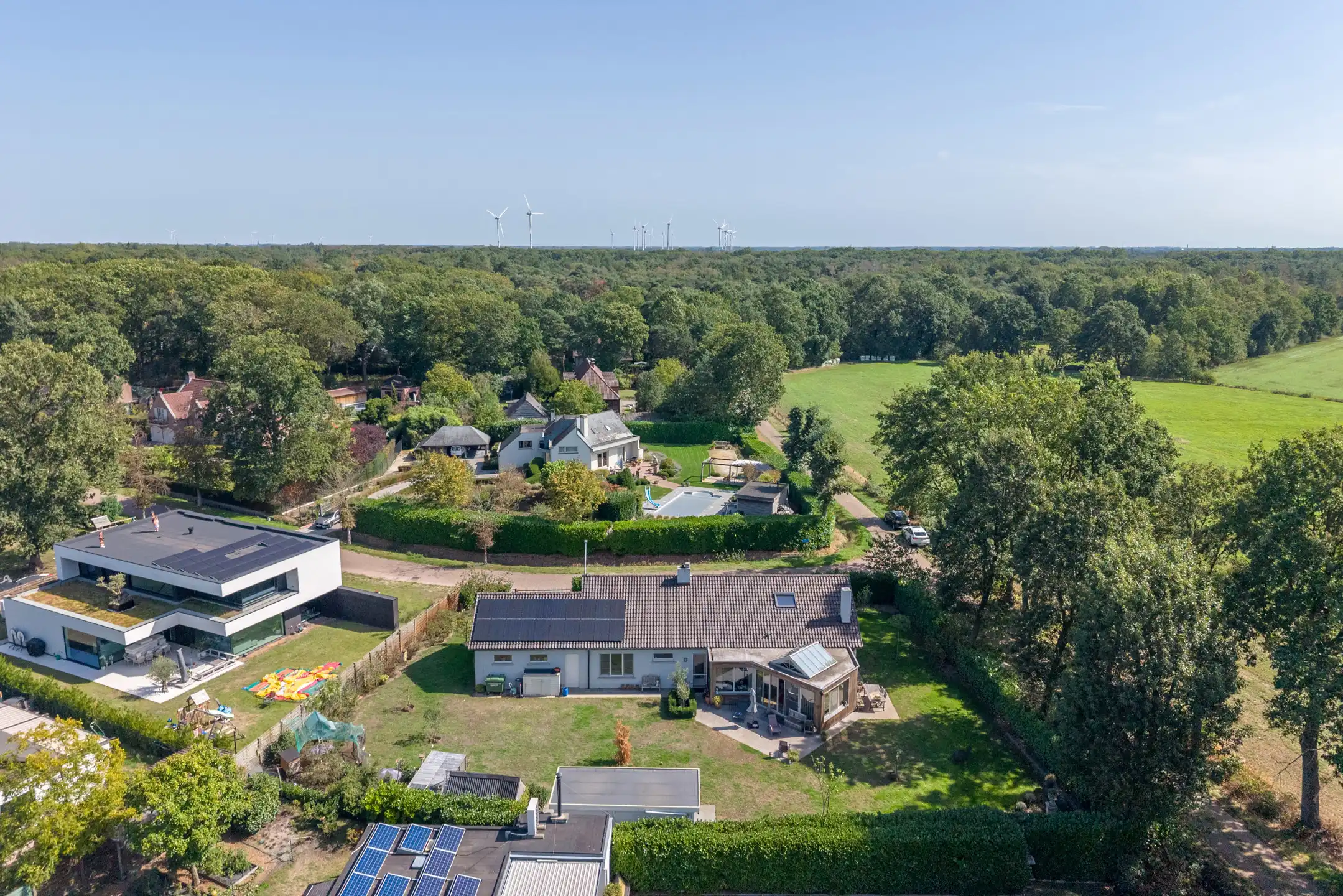 Stijlvolle gelijkvloersvilla met 3 slp op  1.443 m² (ZW) foto 28