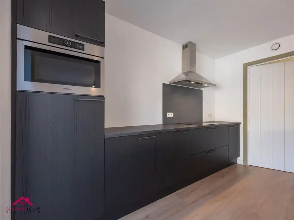 Gelijkvloers appartement met ruim terras foto 23