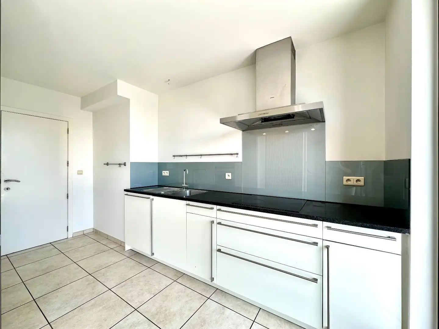 Ruim duplex appartement met 3 slaapkamers in hartje Bilzen-Hoeselt foto 7