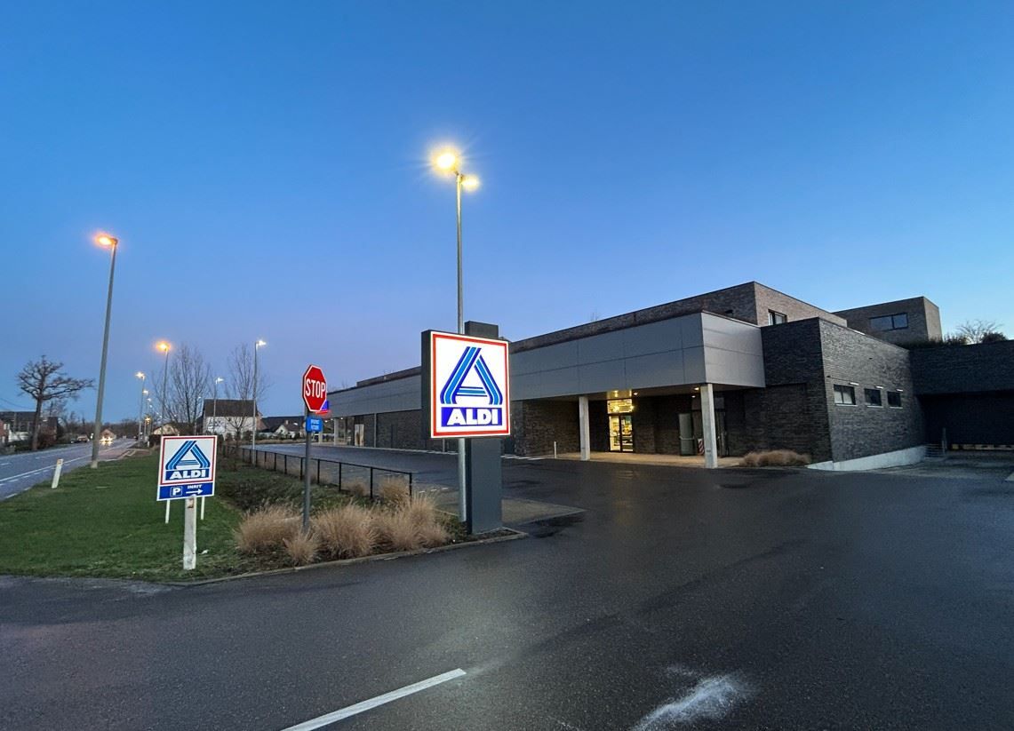 COMMERCIEEL PAND NABIJ ALDI EN KRUIDVAT foto 4