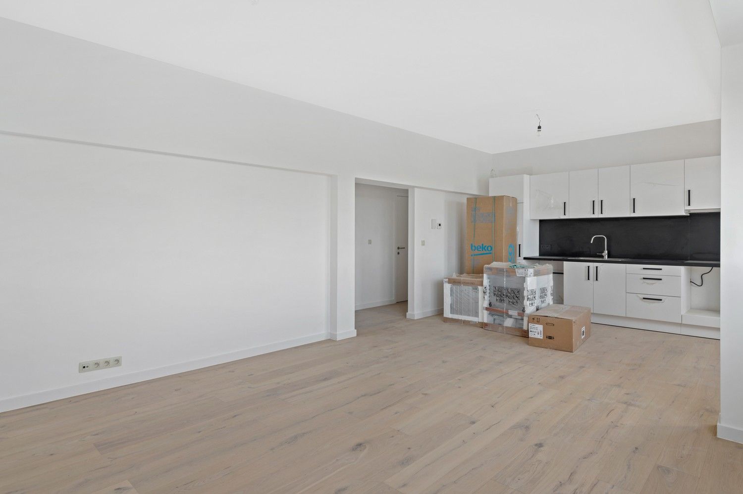 Prachtig gerenoveerd appartement met 2 slaapkamers in rustige straat te koop te Antwerpen foto 12