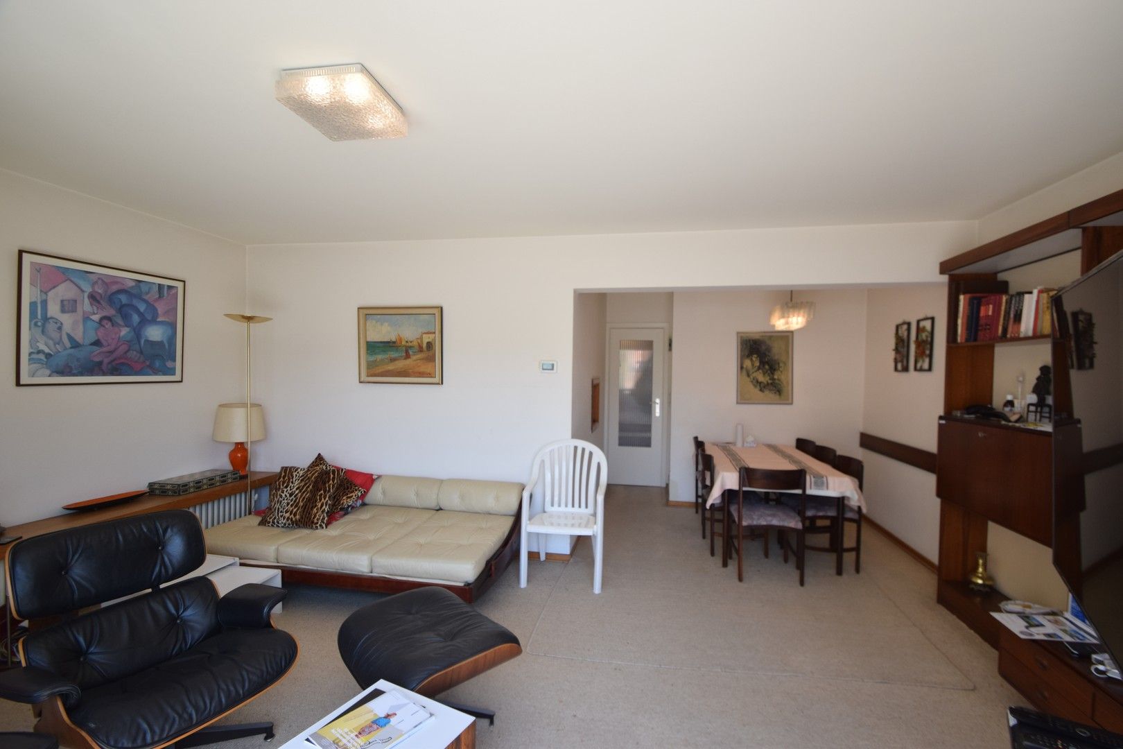 Lichtrijk appartement op een topligging met zijdelings zeezicht, vlakbij het Driehoeksplein. foto 6