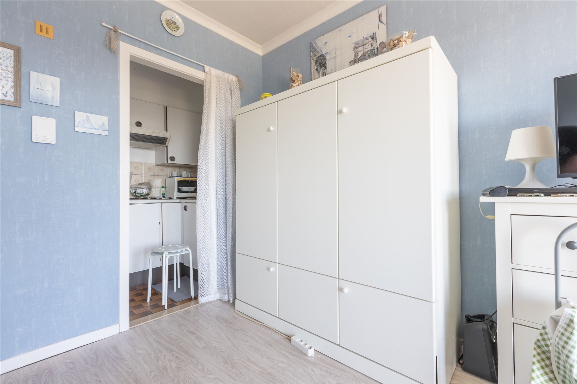Zonnige studio foto 8