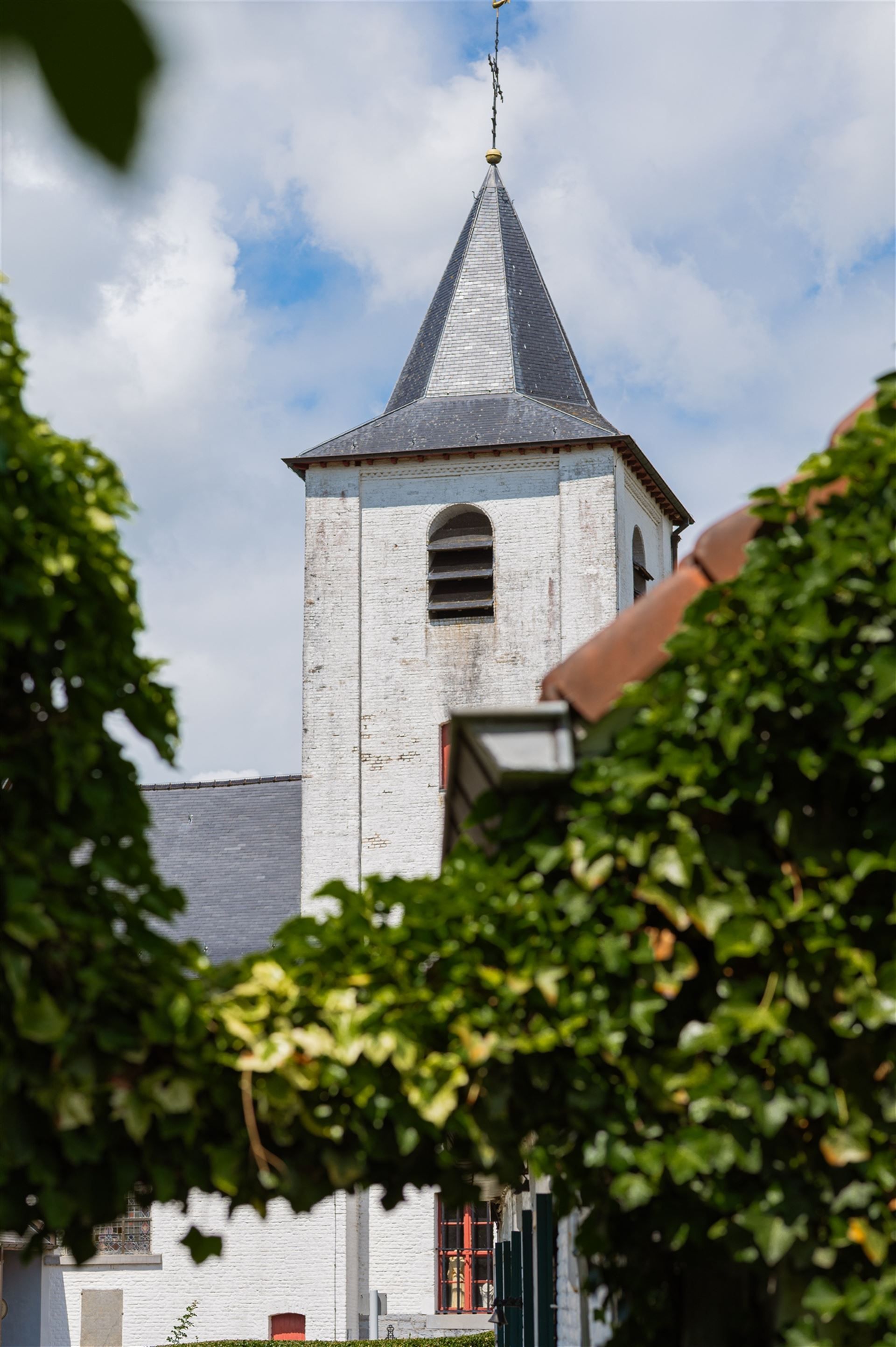 Te renoveren hoeve in het pittoreske Moregem foto 17