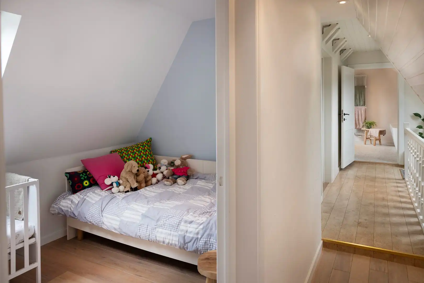 Zeer charmante woning met kwalitatieve, landelijke stijl. foto 19