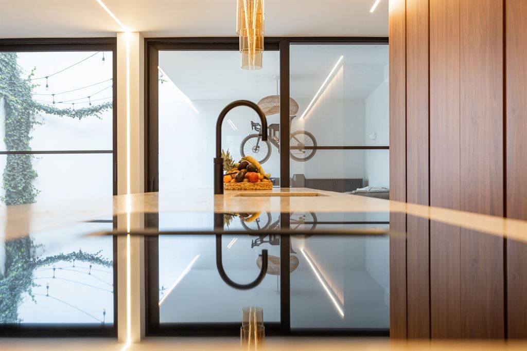 Stijlvol gerenoveerd herenhuis (EPC A) foto 6