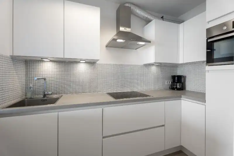 TWEE SLAAPKAMER APPARTEMENT MET FRONTAAL ZEEZICHT foto 7