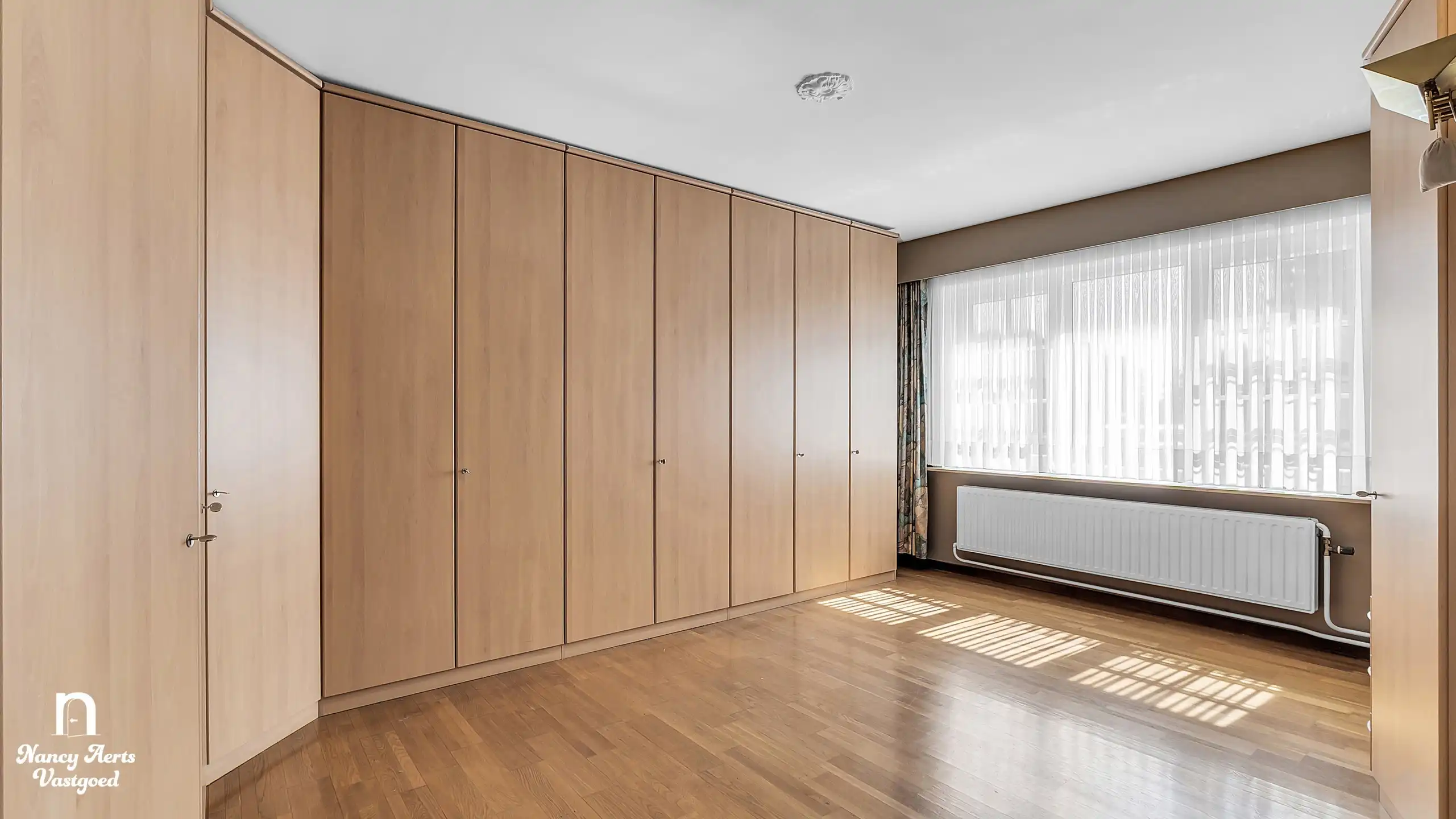 Gezinsappartement met 4 slaapkamers en polyvalente ruimte foto 19