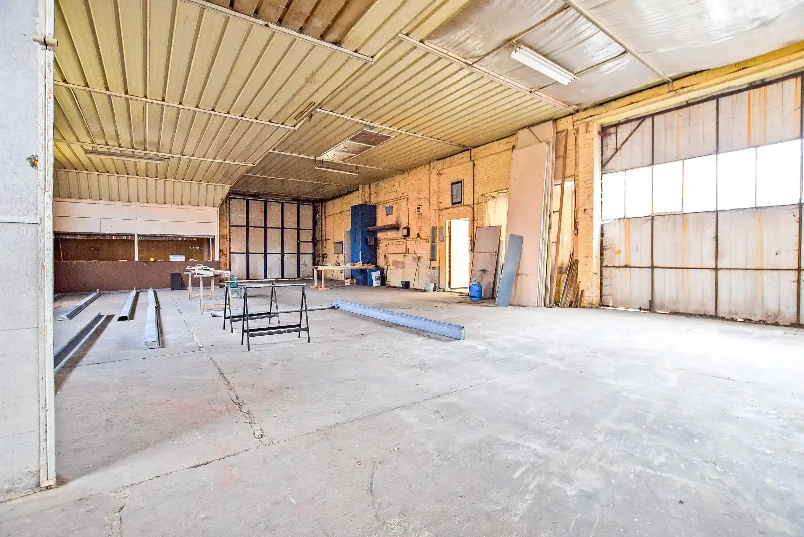 Woning met een enorm potentieel aan bruikbare oppervlakte op 1441m². foto 13