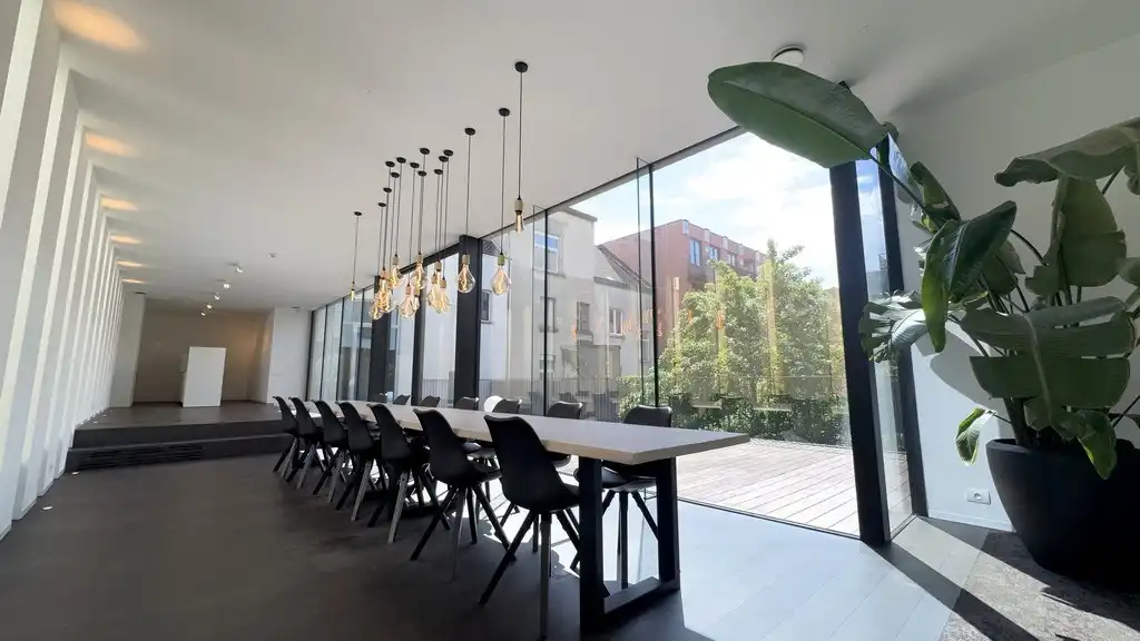 Stijlvol ingericht kantoor te huur nabij station Gent-Dampoort foto 13